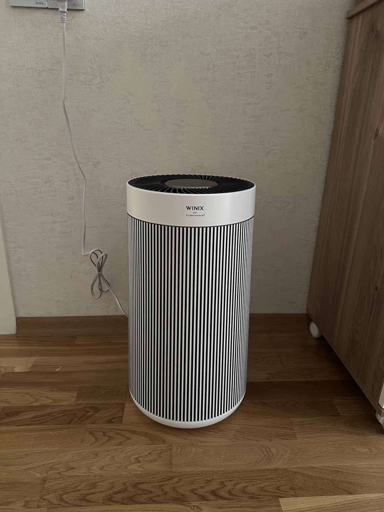 WINIX T810 Air Purifier for Home Extra Large Room Up to 1968 Ft² in 1 Hr With Smart Wi-Fi, Air Quality Monitor, True HEPA, Carbon Filter and Auto Mode, Captures Pet Allergies, Smoke, Dust - Customer Photo 1