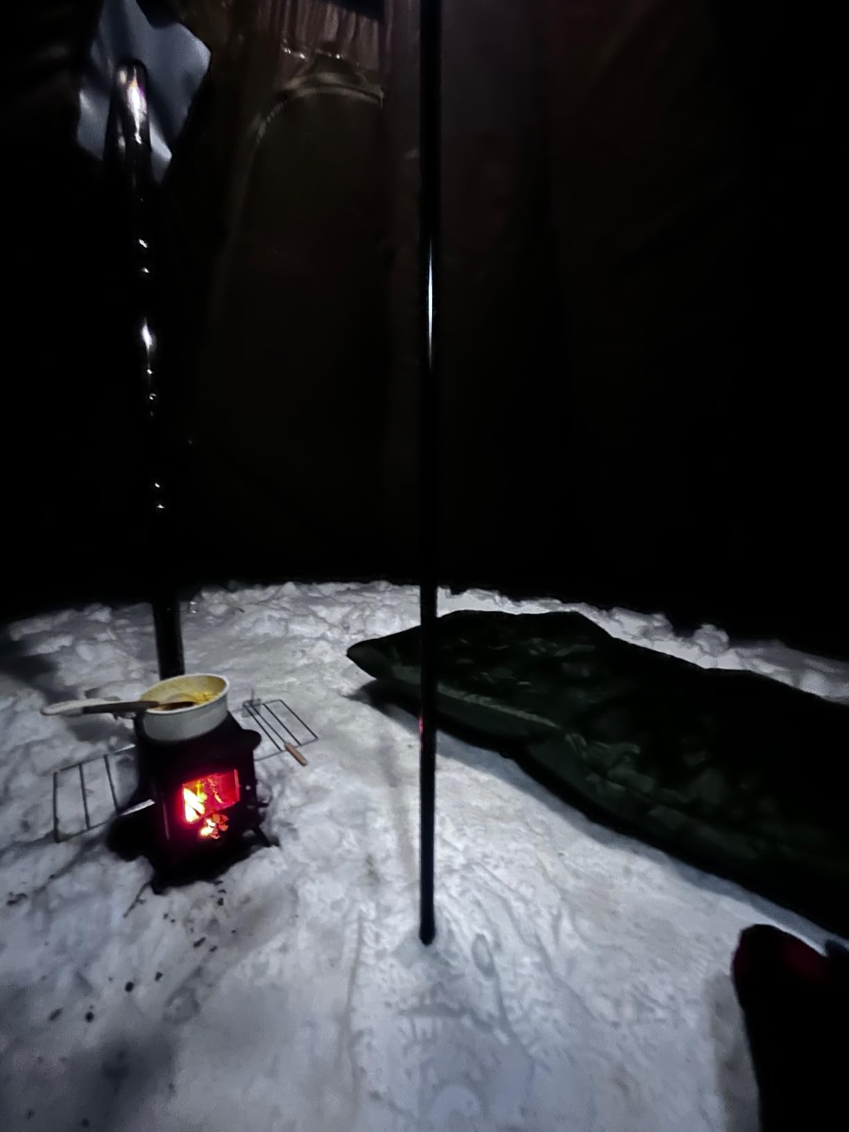 Hot Tent Stove,AVOFOREST Wood Burning Stove,Small Wood Stove with 7 Stainless Chimney Pipes for Outdoor Heating & Cooking, Ice Fishing, Hunting Customer Review Hot Tent Stove,AVOFOREST Wood Burning Stove,Small Wood Stove with 7 Stainless Chimney Pipes for Outdoor Heating & Cooking, Ice Fishing, Hunting - Customer Photo 3