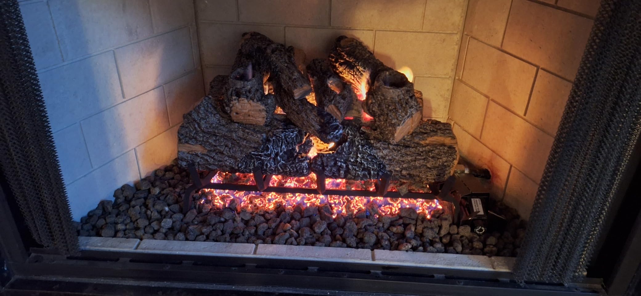 Peterson Real Fyre 24-inch Charred Oak Log Set with ANSI Certified Vented G46 Dual- Flame Burner w/Variable Flame Remote-Control Safety Pilot Valve (Natural Gas) Customer Review Peterson Real Fyre 24-inch Charred Oak Log Set with ANSI Certified Vented G46 Dual- Flame Burner w/Variable Flame Remote-Control Safety Pilot Valve (Natural Gas) - Customer Photo 1