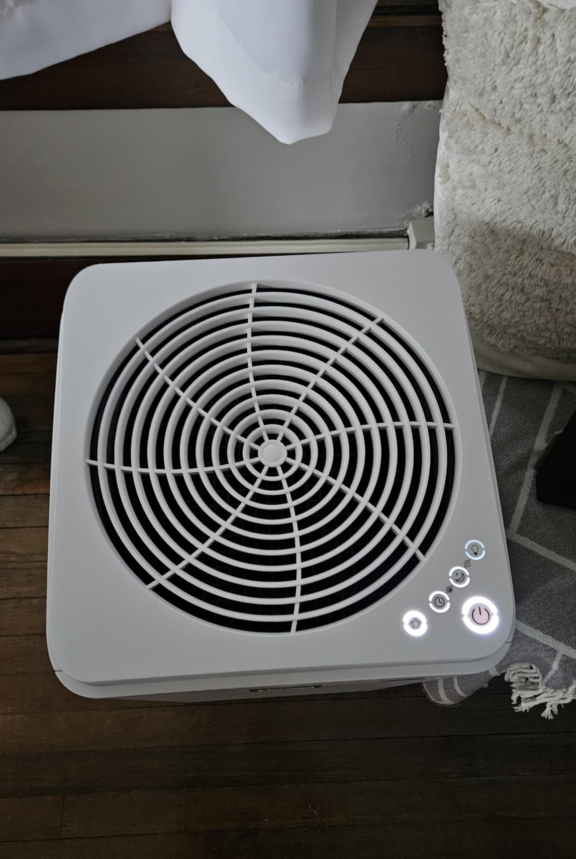 HATHASPACE HSE200 True HEPA Air Purifier for Home, Removes 99.9% of Dust, Smoke, Pet Dander, Odors, VOCs, Covers Up to 200 Sq. Ft, Quiet Air Cleaner with Smart Sensor for Bedroom & Small Rooms - Customer Photo 1