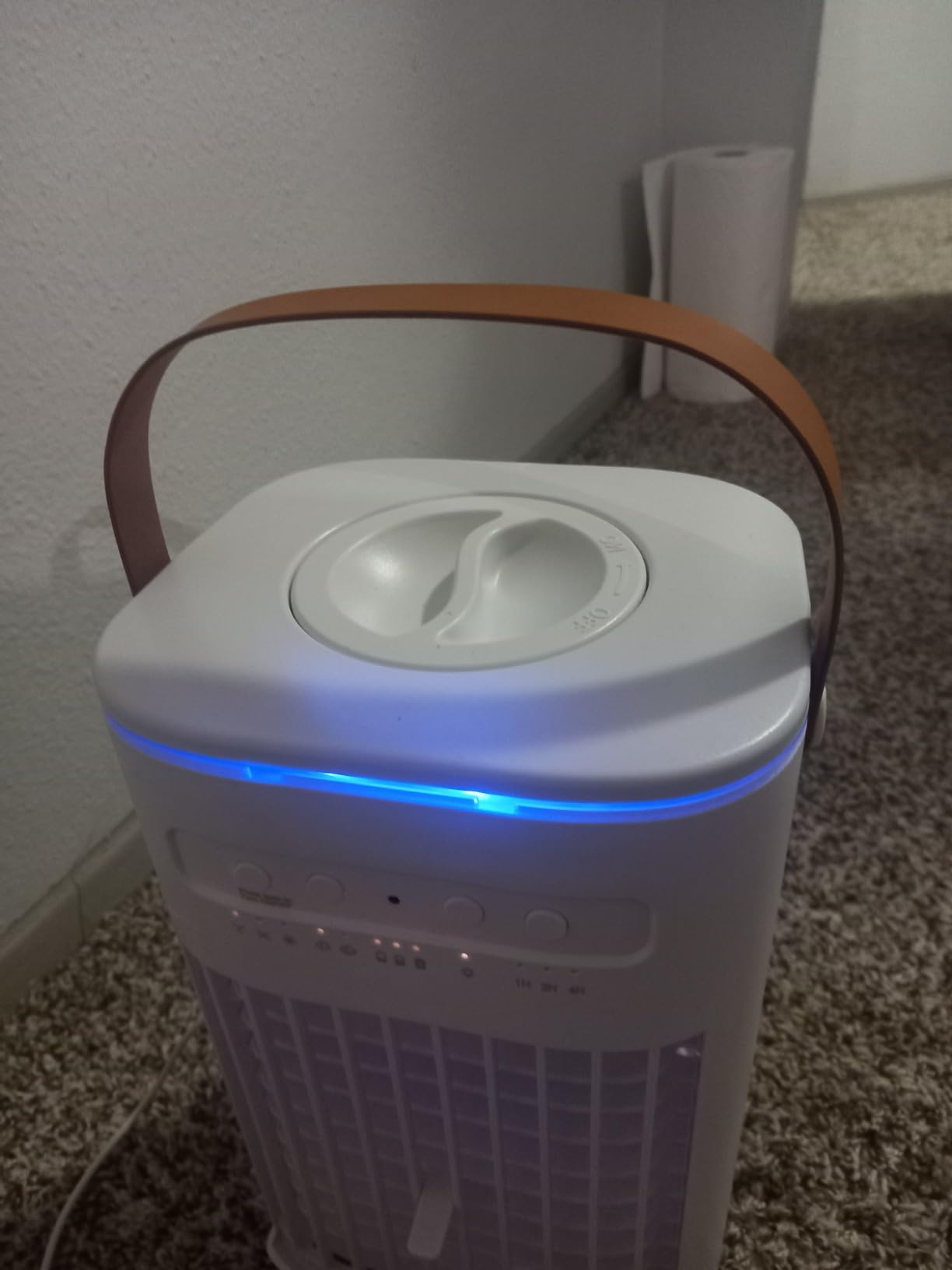 Portable Air Conditioners w/Remote, Mini Air Conditioner, 5400mAh Built-in Battery, 1.2L Water Tank & Ice Box, Auto-off Timer, Evaporative Air Cooler With 3Speeds, Desktop Fan For HomeOutdoors - Customer Photo 1