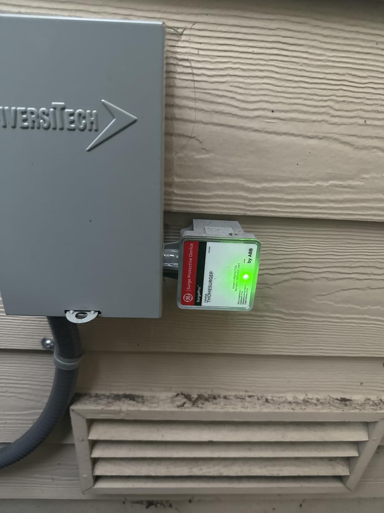 THOMESURGEP by ABB • SurgePro™ Surge Protective Device • Externally Mounted Wired Residential SPD for Retail and Home • Type 1 SPD • Safe, Reliable, and Functional - Customer Photo 2