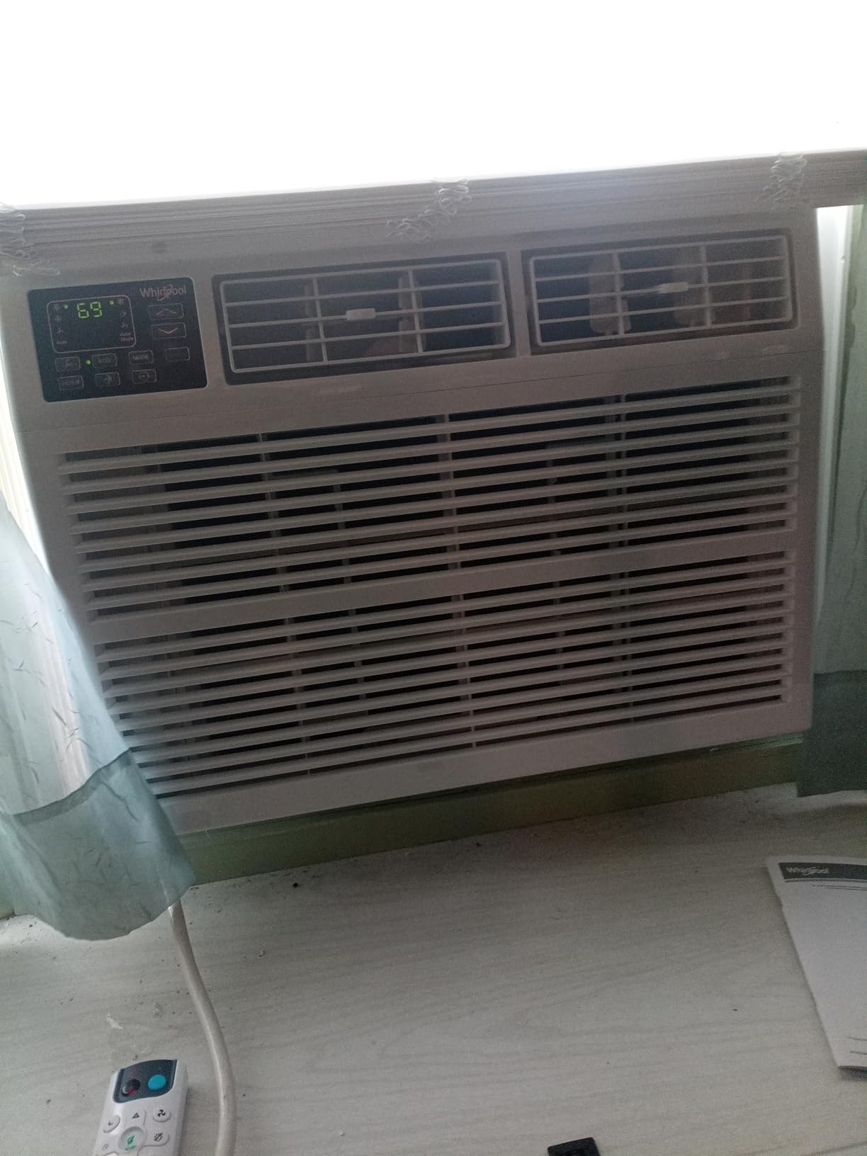 Whirlpool 12,000 BTU 115V Window-Mounted Air Conditioner with Remote Control, Window AC for Rooms up to 550 Sq.Ft, LCD Display, Auto-Restart, 24H Timer, White Customer Review Whirlpool 12,000 BTU 115V Window-Mounted Air Conditioner with Remote Control, Window AC for Rooms up to 550 Sq.Ft, LCD Display, Auto-Restart, 24H Timer, White - Customer Photo 1