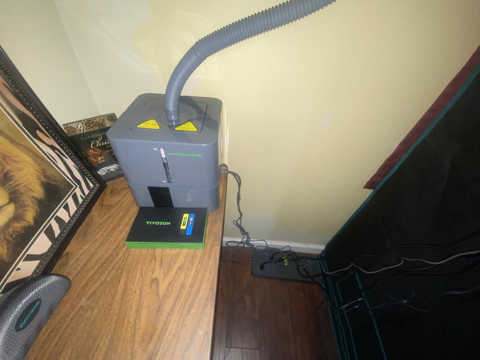 MARS HYDRO Plant Humidifier 5L,with Adjustable Humidity,Timer Function,Ultrasonic Precise and Silent Operation,No-Leak Seal for Grow Tent,Indoor Planting,Greenhouse,Bedroom Customer Review MARS HYDRO Plant Humidifier 5L,with Adjustable Humidity,Timer Function,Ultrasonic Precise and Silent Operation,No-Leak Seal for Grow Tent,Indoor Planting,Greenhouse,Bedroom - Customer Photo 1