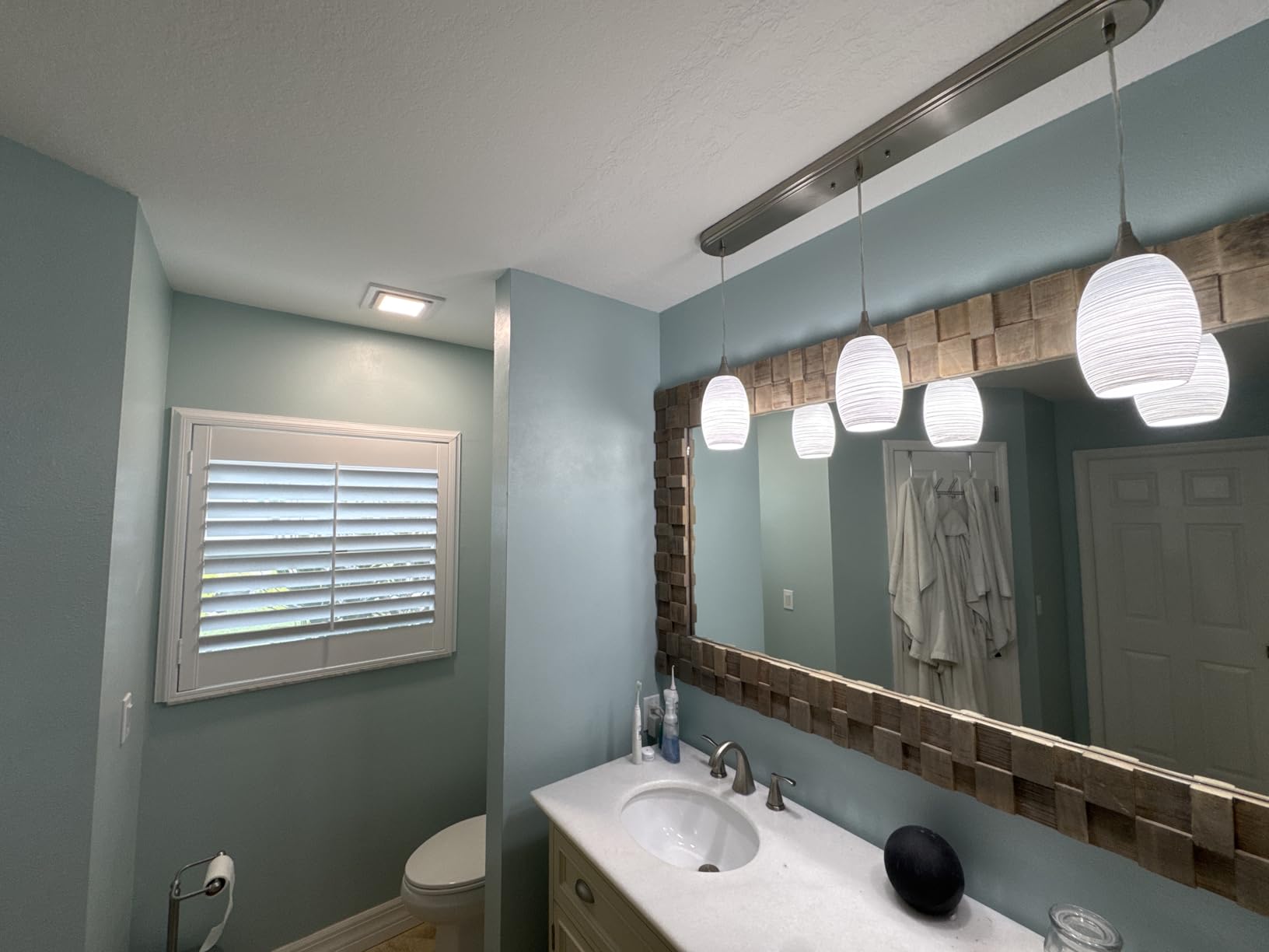 Bathroom Exhaust Fan with Light, 3000K/4500K/6000K Selectable, 110 CFM 1.0 Sones Bathroom Ventilation Fan, 8inch Exhaust Fans For Ceiling Mount with Efficient Air Circulation, Odor Elimination - Customer Photo 2