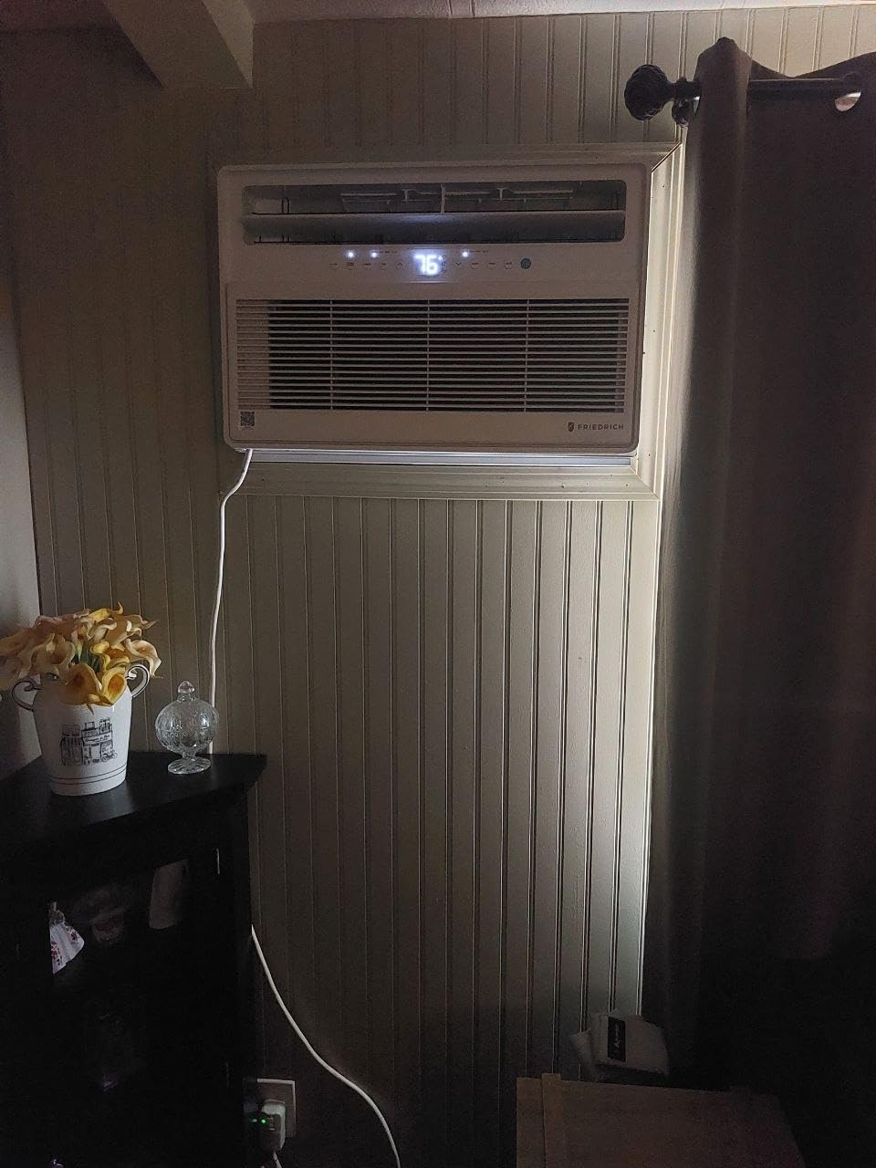 Friedrich Chill Premier Inverter 18,000 BTU 230/208v Cooling Only Window & Wall Unit Customer Review Friedrich Chill Premier Inverter 18,000 BTU 230/208v Cooling Only Window & Wall Unit - Customer Photo 2