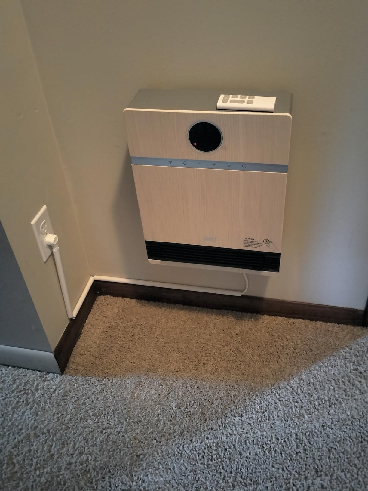 Dreo Smart Wall Heater, IP24 Electric PTC Space Heaters for Indoor Use, 30° Oscillation, Adjustable Thermostat, Remote Control, Works with Alexa, 24H Timer, Easy-mounted for Bedroom, Office, Home Customer Review Dreo Smart Wall Heater, IP24 Electric PTC Space Heaters for Indoor Use, 30° Oscillation, Adjustable Thermostat, Remote Control, Works with Alexa, 24H Timer, Easy-mounted for Bedroom, Office, Home - Customer Photo 3
