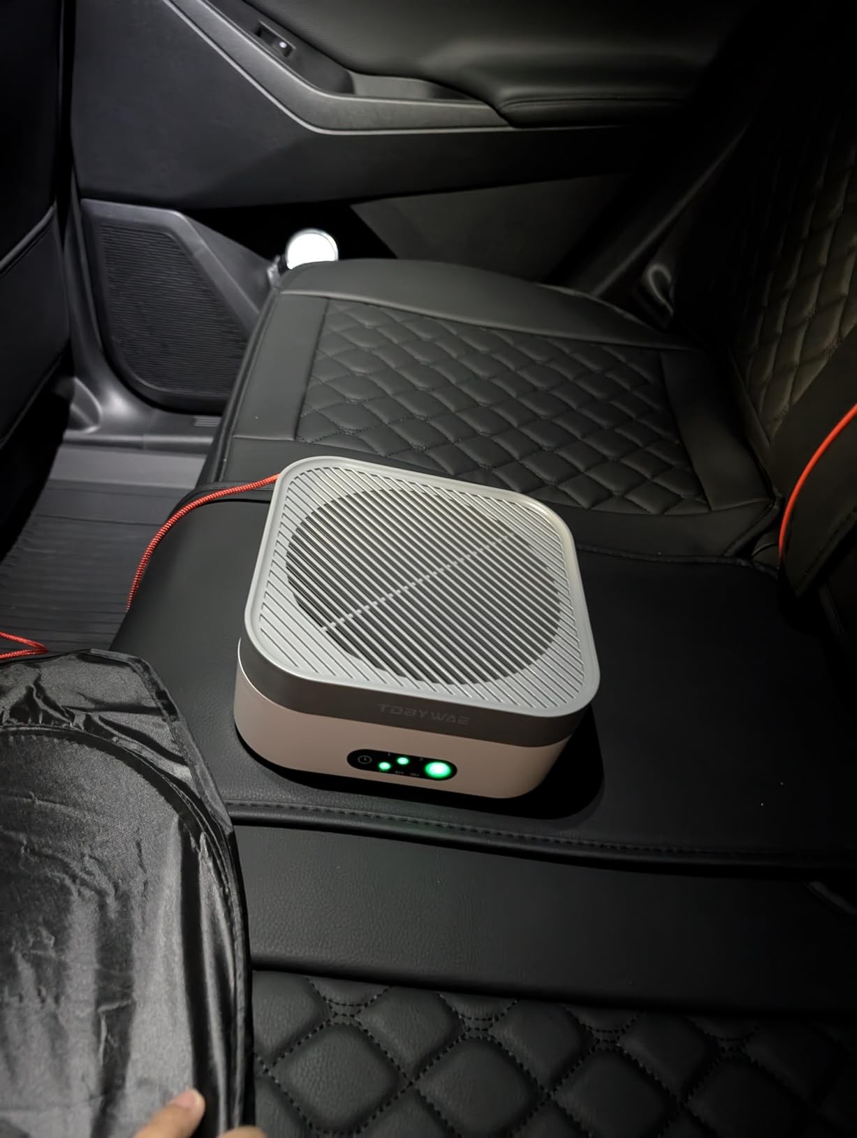 Air Purifiers for Home Bedroom Up to 600 ft², True HEPA Air Purifier for Pets Dust Dander Pollen Odor Smoke, Portable Car Air Purifier for Travel(White) Customer Review Air Purifiers for Home Bedroom Up to 600 ft², True HEPA Air Purifier for Pets Dust Dander Pollen Odor Smoke, Portable Car Air Purifier for Travel(White) - Customer Photo 1