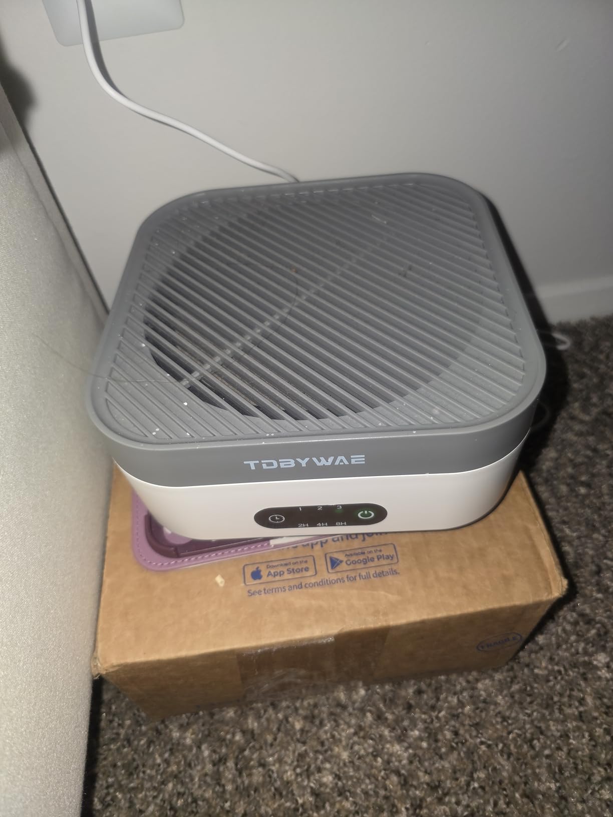 Air Purifiers for Home Bedroom Up to 600 ft², True HEPA Air Purifier for Pets Dust Dander Pollen Odor Smoke, Portable Car Air Purifier for Travel(White) Customer Review Air Purifiers for Home Bedroom Up to 600 ft², True HEPA Air Purifier for Pets Dust Dander Pollen Odor Smoke, Portable Car Air Purifier for Travel(White) - Customer Photo 3