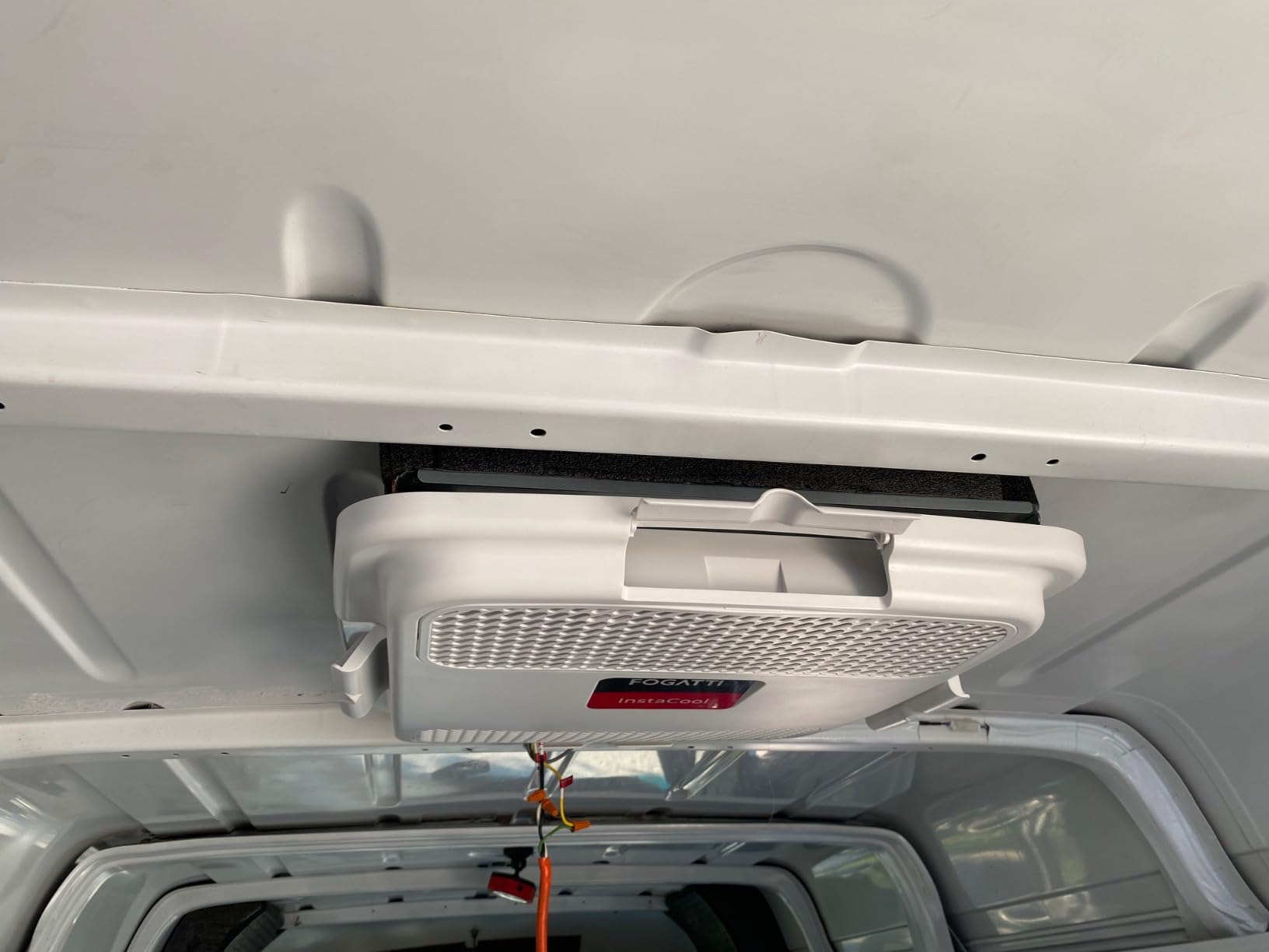 FOGATTI RV Air Conditioner InstaCool 13500BTU Non-Ducted, Rooftop AC Unit RV, All in One Unit, Easy Install, Quiet AC, For Camper, 115V (Non-ducted, White) - Customer Photo 2