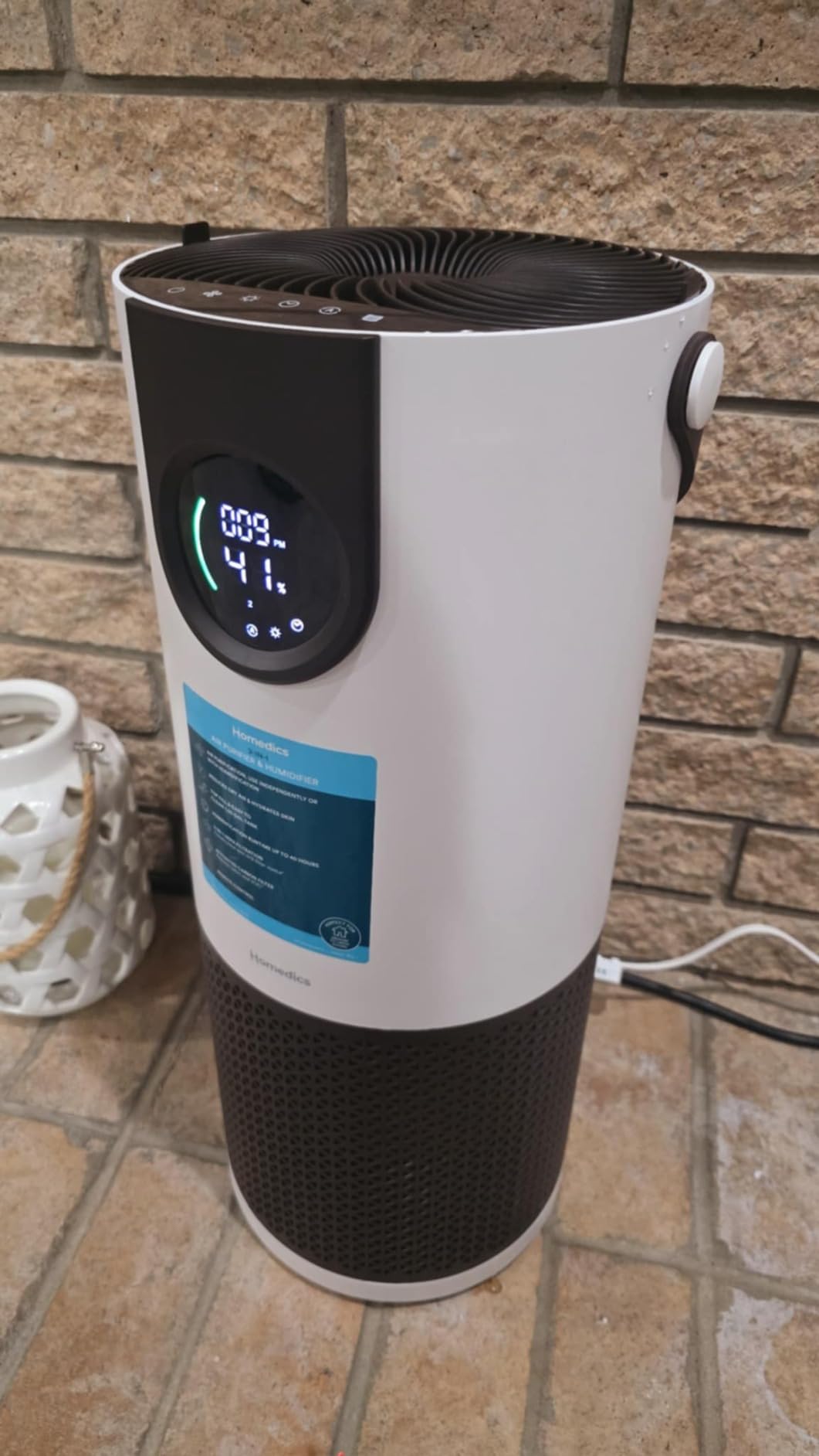 Homedics 2-in-1 Cool Mist Humidifier & Air Purifier – Humidifies & Purifies Air, Digital Air Quality Sensor, Auto Mode, Stylish Tower Design, Ideal for Medium-Large Rooms - Customer Photo 1