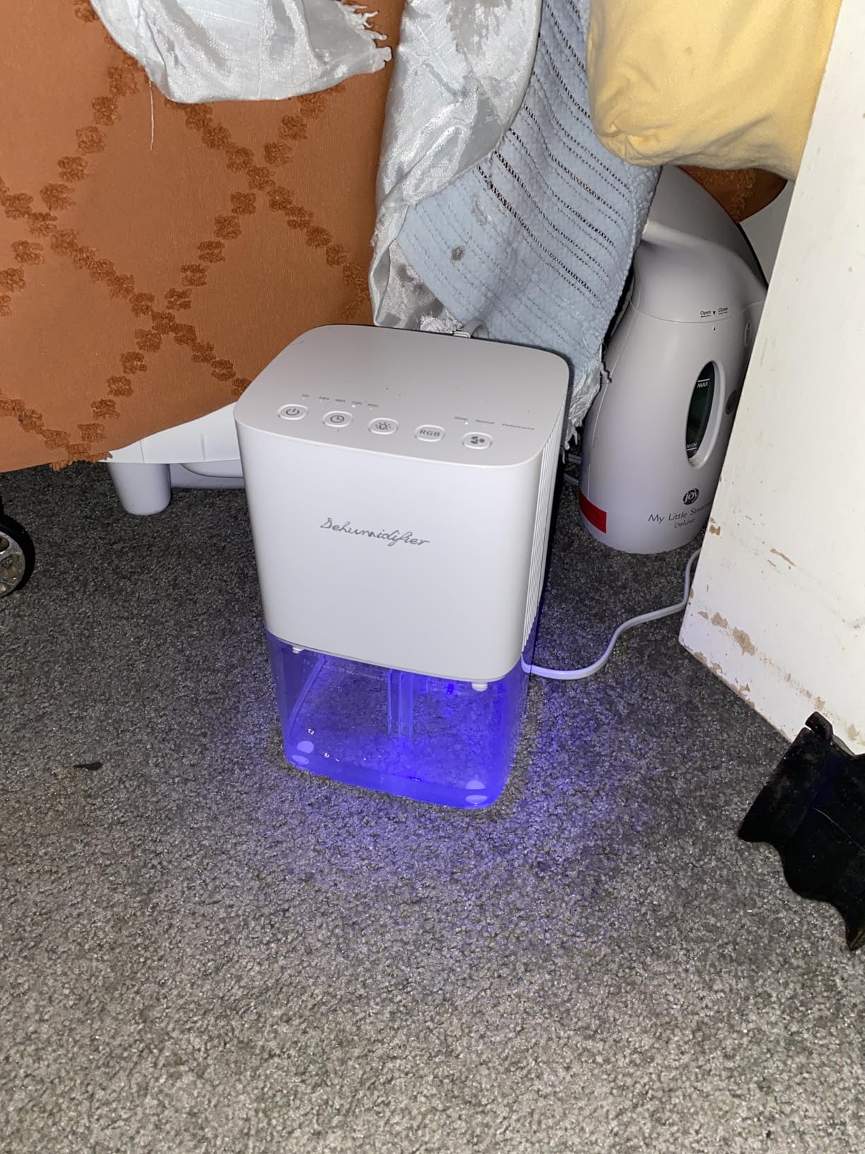 Dehumidifier 1800ML 63OZ Small Dehumidifier for Home 230 Ft² Safety Dehumidifiers Adjustable 10 Color Lights 5 Timers 3 Setting Modes Auto Shut Off Protection Low Noise For Bedroom Bathroom Customer Review Dehumidifier 1800ML 63OZ Small Dehumidifier for Home 230 Ft² Safety Dehumidifiers Adjustable 10 Color Lights 5 Timers 3 Setting Modes Auto Shut Off Protection Low Noise For Bedroom Bathroom - Customer Photo 2