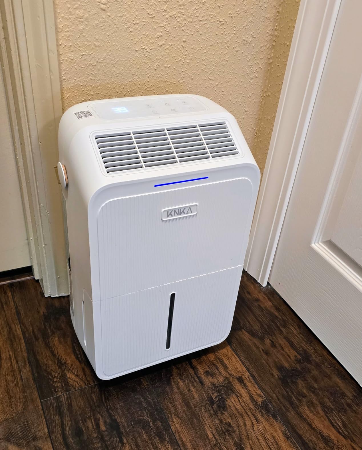 2500 Sq.Ft Dehumidifiers for Home with Drain Hose Max 34 Pints, Dehumidifier for Basement, Bedroom, Bathroom, Large Room, Three Modes, Intelligent Humidity Control, Dry Clothes, 24HR Timer Customer Review 2500 Sq.Ft Dehumidifiers for Home with Drain Hose Max 34 Pints, Dehumidifier for Basement, Bedroom, Bathroom, Large Room, Three Modes, Intelligent Humidity Control, Dry Clothes, 24HR Timer - Customer Photo 1