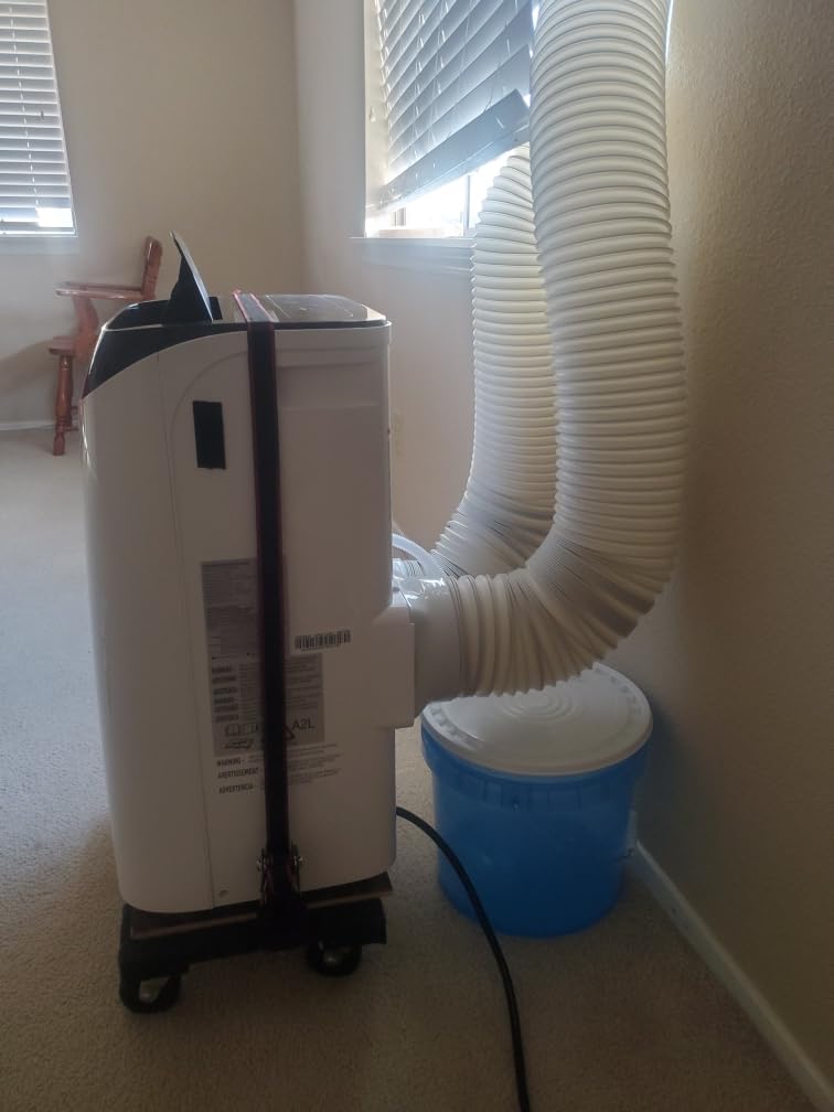 Inverter 16000BTU Portable Air Conditioners with Remote, Free Stand Cooling Portable AC Unit for Room up to 800 sq.ft, with Dehumidifier & Fan, Dual Hose, Quiet Sleep Mode(45dB), Windows Kit Customer Review Inverter 16000BTU Portable Air Conditioners with Remote, Free Stand Cooling Portable AC Unit for Room up to 800 sq.ft, with Dehumidifier & Fan, Dual Hose, Quiet Sleep Mode(45dB), Windows Kit - Customer Photo 1