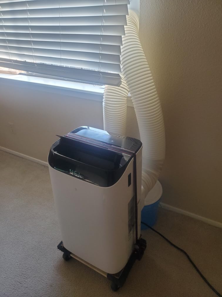 Inverter 16000BTU Portable Air Conditioners with Remote, Free Stand Cooling Portable AC Unit for Room up to 800 sq.ft, with Dehumidifier & Fan, Dual Hose, Quiet Sleep Mode(45dB), Windows Kit Customer Review Inverter 16000BTU Portable Air Conditioners with Remote, Free Stand Cooling Portable AC Unit for Room up to 800 sq.ft, with Dehumidifier & Fan, Dual Hose, Quiet Sleep Mode(45dB), Windows Kit - Customer Photo 2