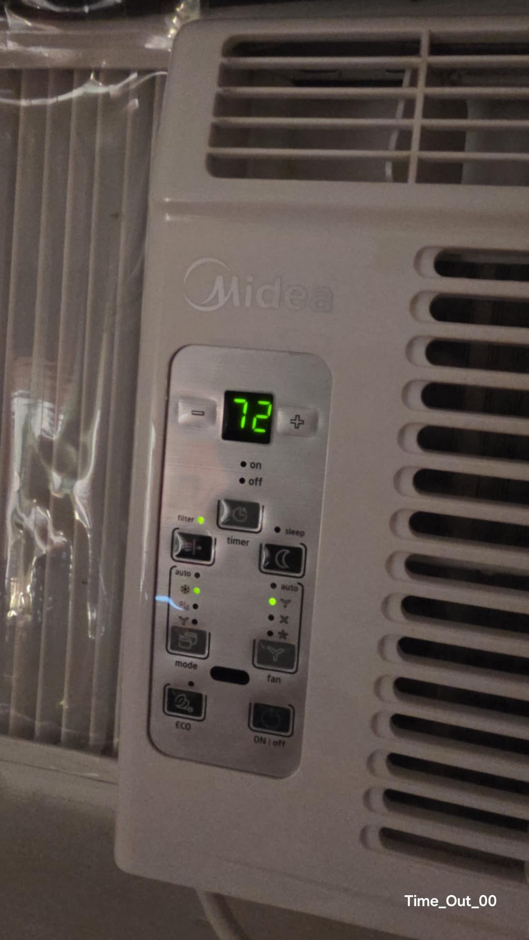 Midea 5,000 BTU Window Air Conditioner, Cools up to 150 Sq. Ft. with Easy-to-Use Reusable Filter, Remote, Perfect AC for Bedroom, Living Room, Home Office, Electronic Control Customer Review Midea 5,000 BTU Window Air Conditioner, Cools up to 150 Sq. Ft. with Easy-to-Use Reusable Filter, Remote, Perfect AC for Bedroom, Living Room, Home Office, Electronic Control - Customer Photo 1