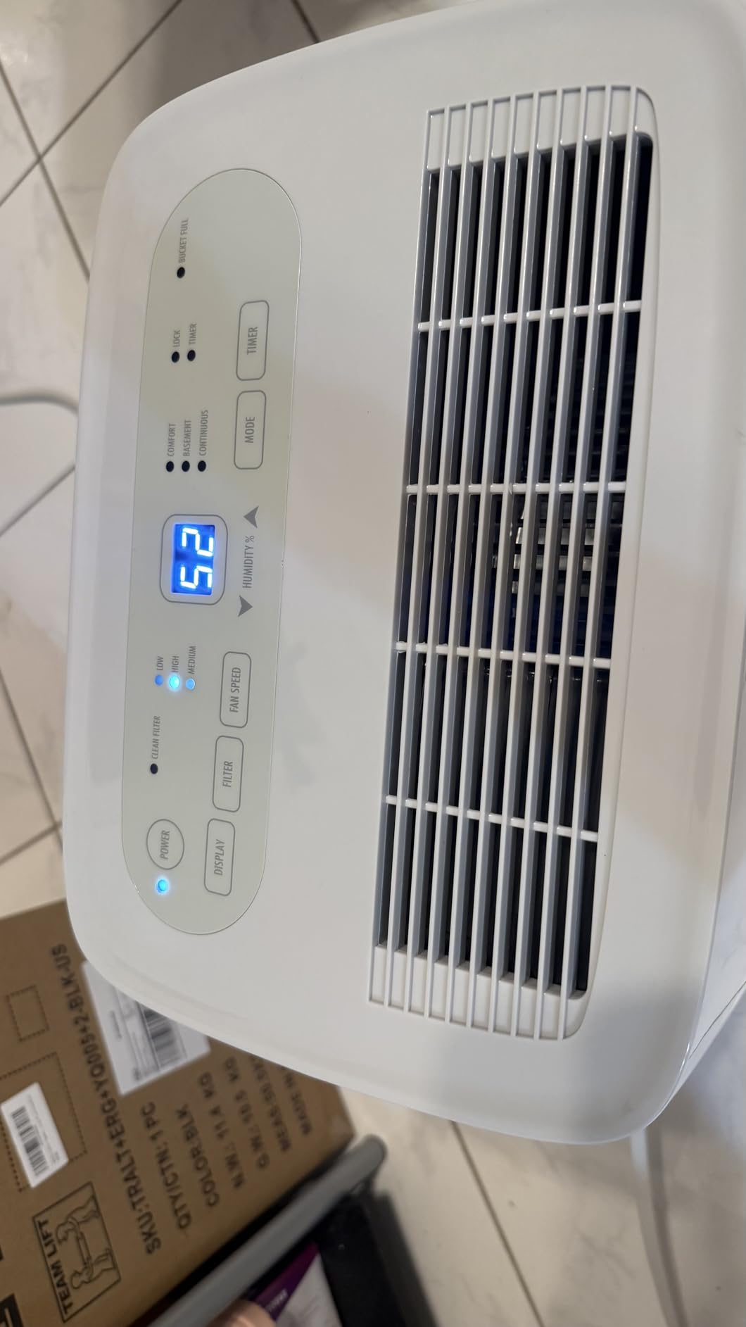 2500 Sq.Ft Energy Star Dehumidifier for Basement, Max 42 Pint/D, 5.5L Water Tank, Dehumidifiers for Home Large Room Bedroom Bathroom with Drain Hose, Intelligent Humidistat, Auto Defrost, 24H Timer Customer Review 2500 Sq.Ft Energy Star Dehumidifier for Basement, Max 42 Pint/D, 5.5L Water Tank, Dehumidifiers for Home Large Room Bedroom Bathroom with Drain Hose, Intelligent Humidistat, Auto Defrost, 24H Timer - Customer Photo 1