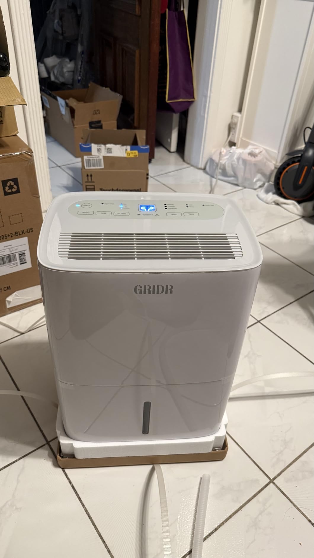 2500 Sq.Ft Energy Star Dehumidifier for Basement, Max 42 Pint/D, 5.5L Water Tank, Dehumidifiers for Home Large Room Bedroom Bathroom with Drain Hose, Intelligent Humidistat, Auto Defrost, 24H Timer Customer Review 2500 Sq.Ft Energy Star Dehumidifier for Basement, Max 42 Pint/D, 5.5L Water Tank, Dehumidifiers for Home Large Room Bedroom Bathroom with Drain Hose, Intelligent Humidistat, Auto Defrost, 24H Timer - Customer Photo 2