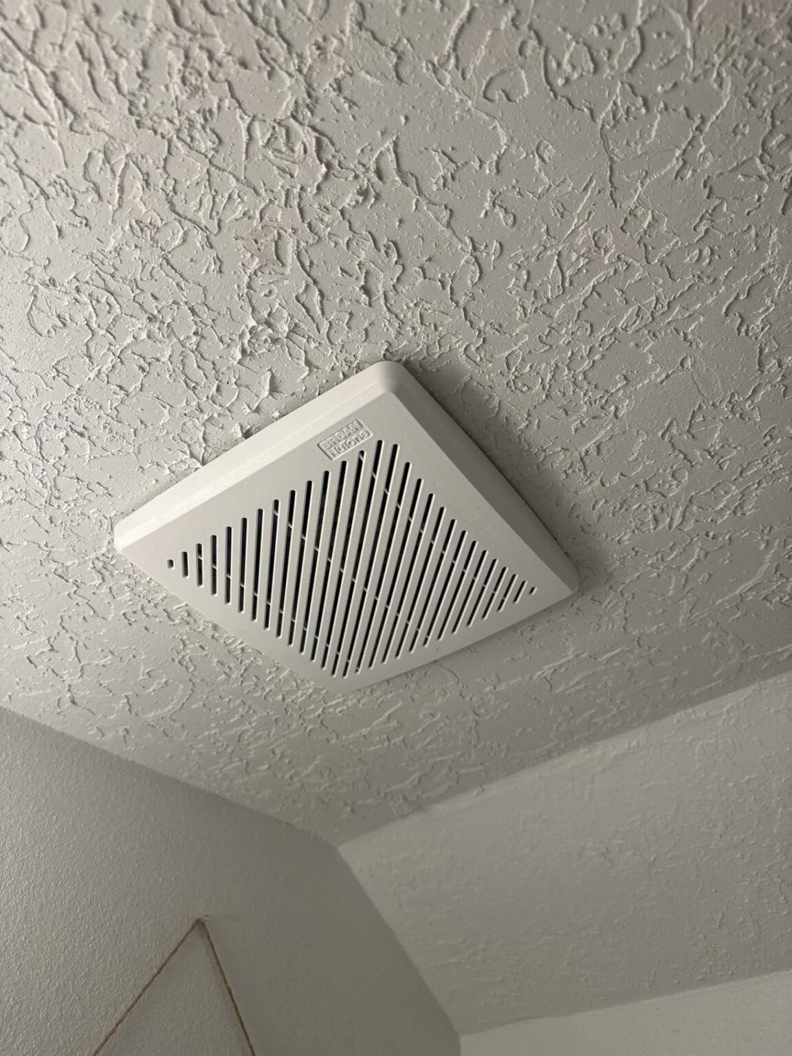 Best Quietest Bathroom Exhaust Fans 2026: Expert Reviews
