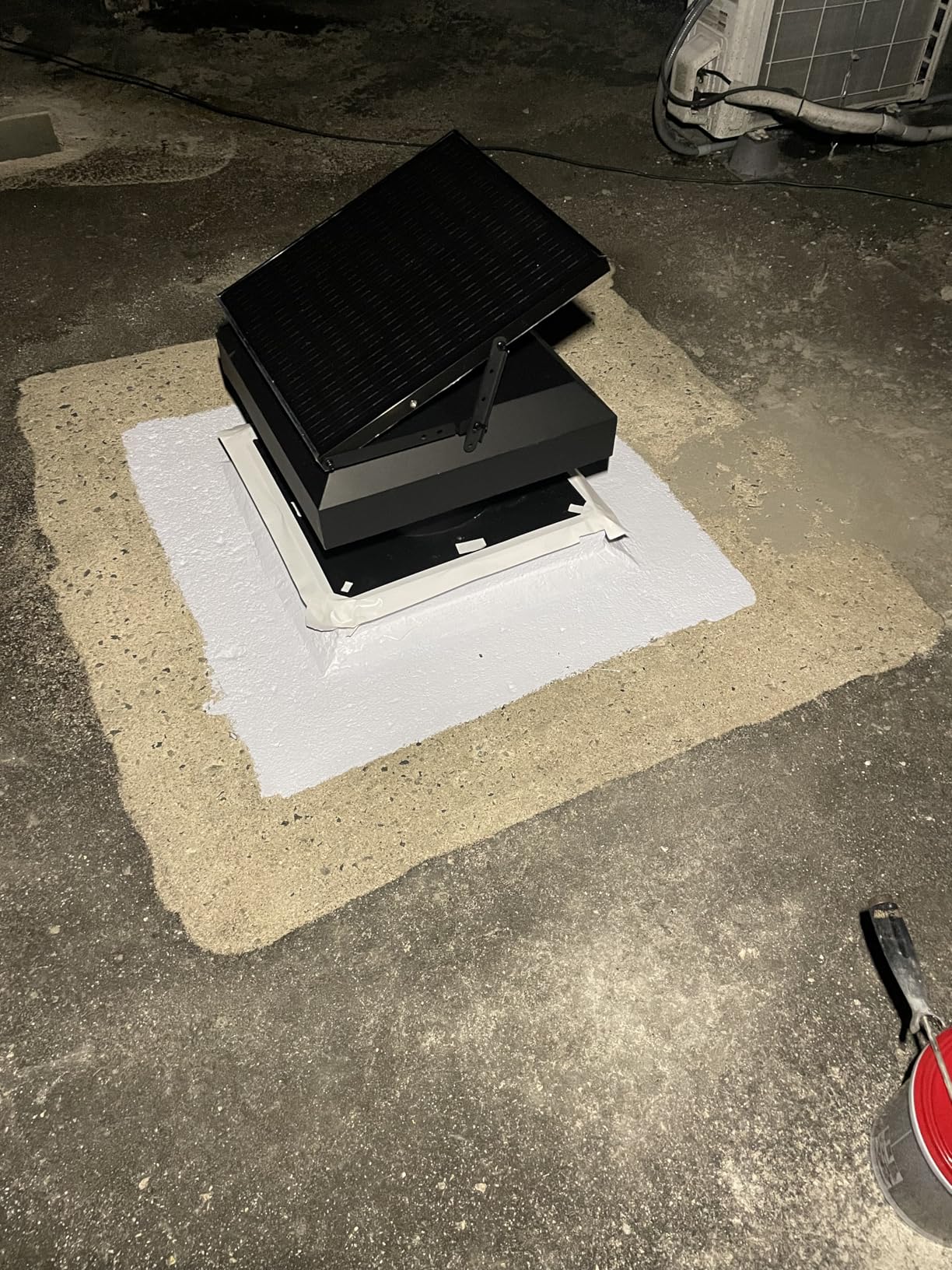 Hon&Guan Solar Attic Fan with Thermostat, 40 Watt Solar Roof Vent Fan, 12 Hon&Guan Solar Attic Fan with Thermostat, 40 Watt Solar Roof Vent Fan, 12