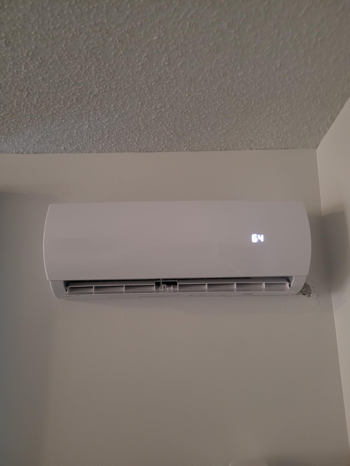 12000BTU Mini Split Air Conditioner & Heater with Inverter, 19 SEER2 𝟏𝟏𝟓𝐕 Energy Saving AC Unit Cools Rooms up to 750 Sq. Ft, Complete Installation Kit - Customer Photo 1