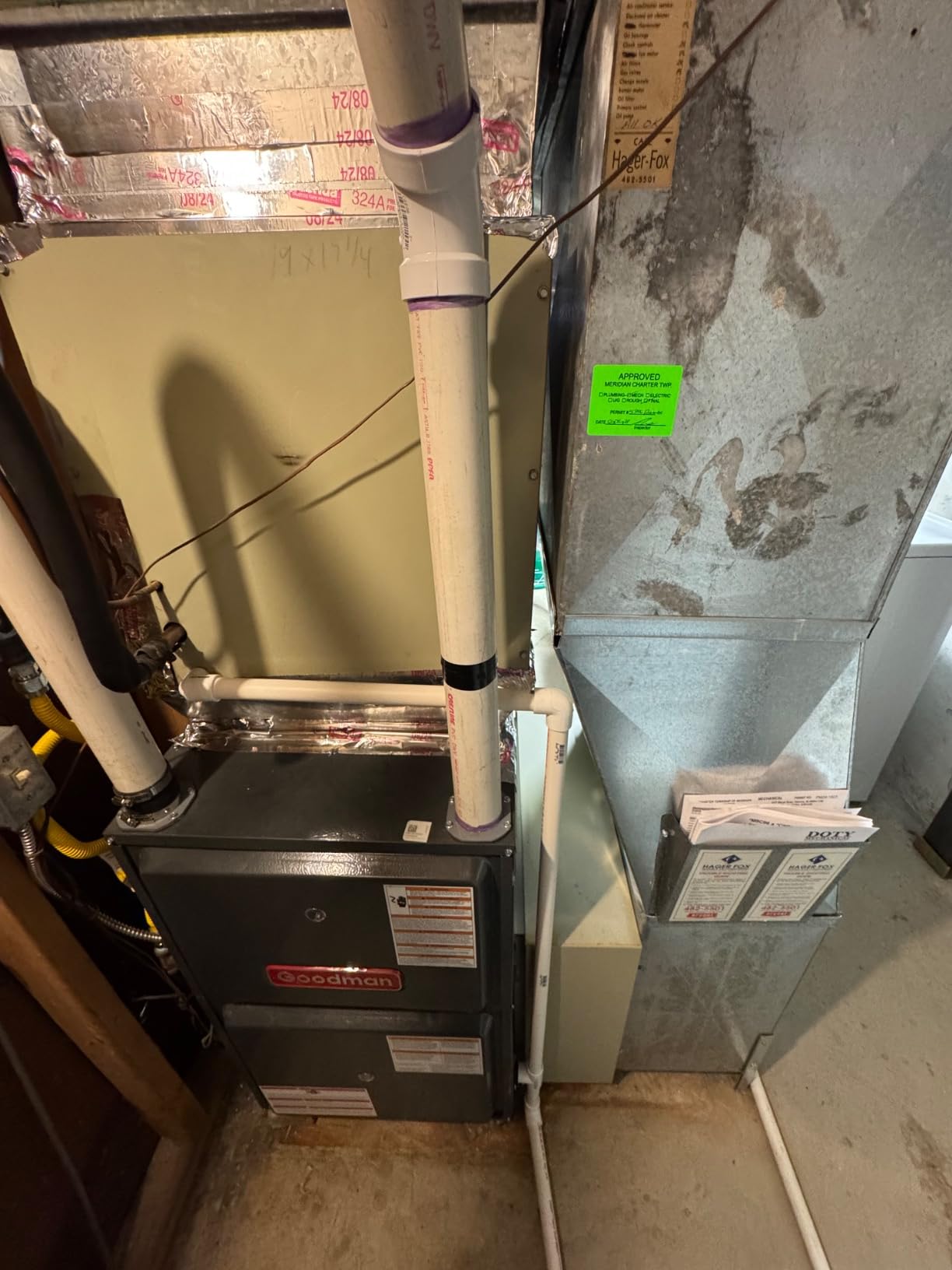 Goodman 96% AFUE Two Stage Upflow/Horizontal multi-speed 100k BTU Low NOx Natural Gas furnace (21 wide) (GR9T961004CN) - Customer Photo 1