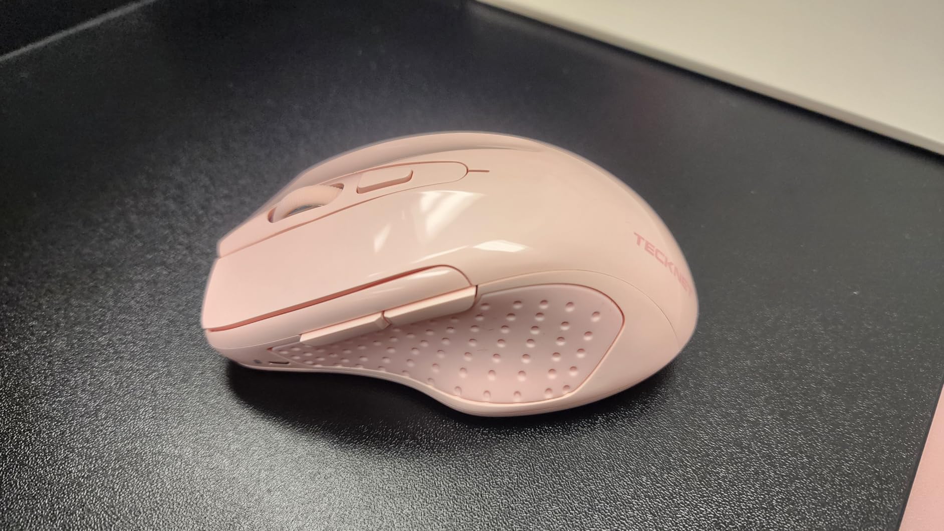 TECKNET Wireless Mouse, 2.4G Ergonomic Optical Mouse, Computer Mouse for Laptop, PC, Computer, Chromebook, Notebook, 6 Buttons, 24 Months Battery Life, 2600 DPI, 5 Adjustment Levels - Customer Photo 2
