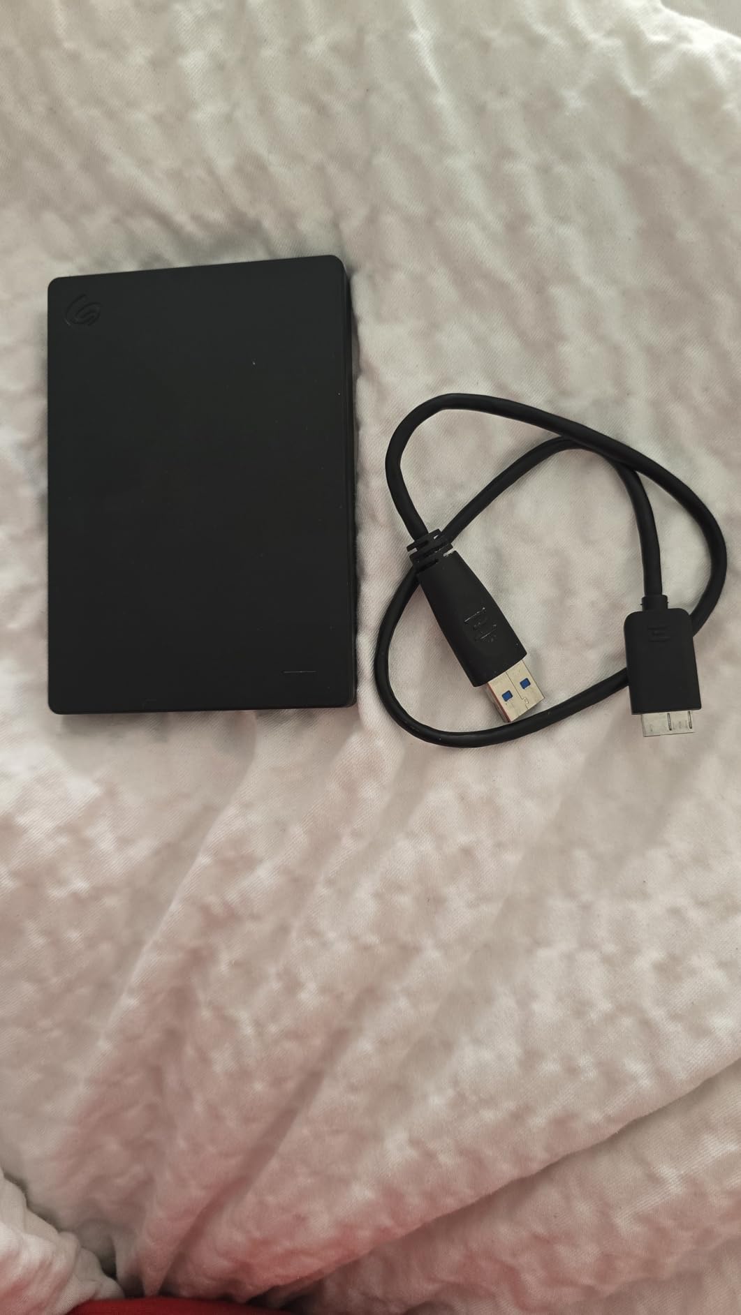 Seagate Portable 4TB External Hard Drive HDD – USB 3.0 for PC, Mac, Xbox, & PlayStation - 1-Year Rescue Service (SRD0NF1) Customer Review Seagate Portable 4TB External Hard Drive HDD – USB 3.0 for PC, Mac, Xbox, & PlayStation - 1-Year Rescue Service (SRD0NF1) - Customer Photo 2