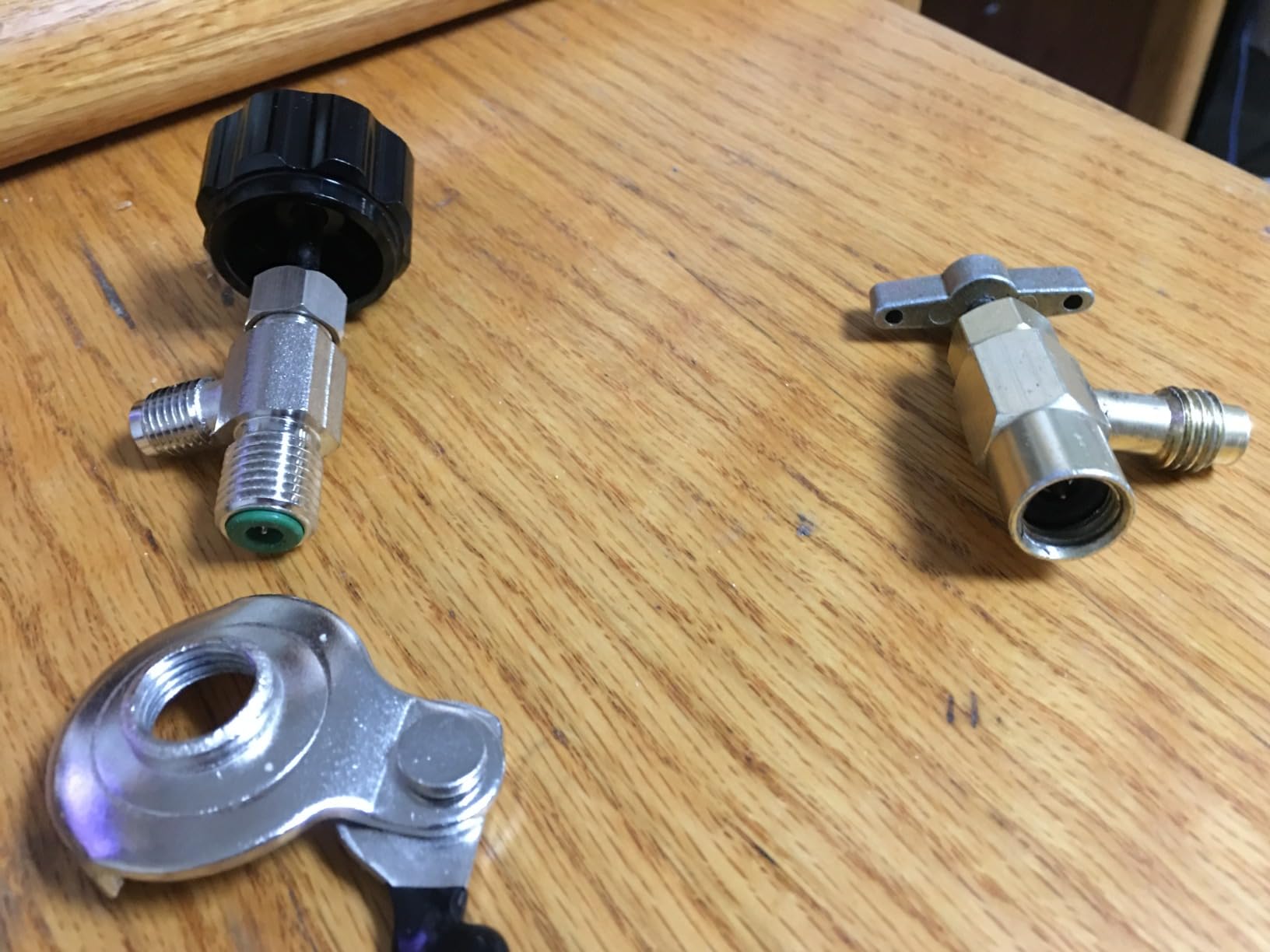 Lichamp HVAC Gauges with Hoses, AC Manifold Gauge Set R134A R410A R404A R22 Refrigerant Gauges - Customer Photo 3