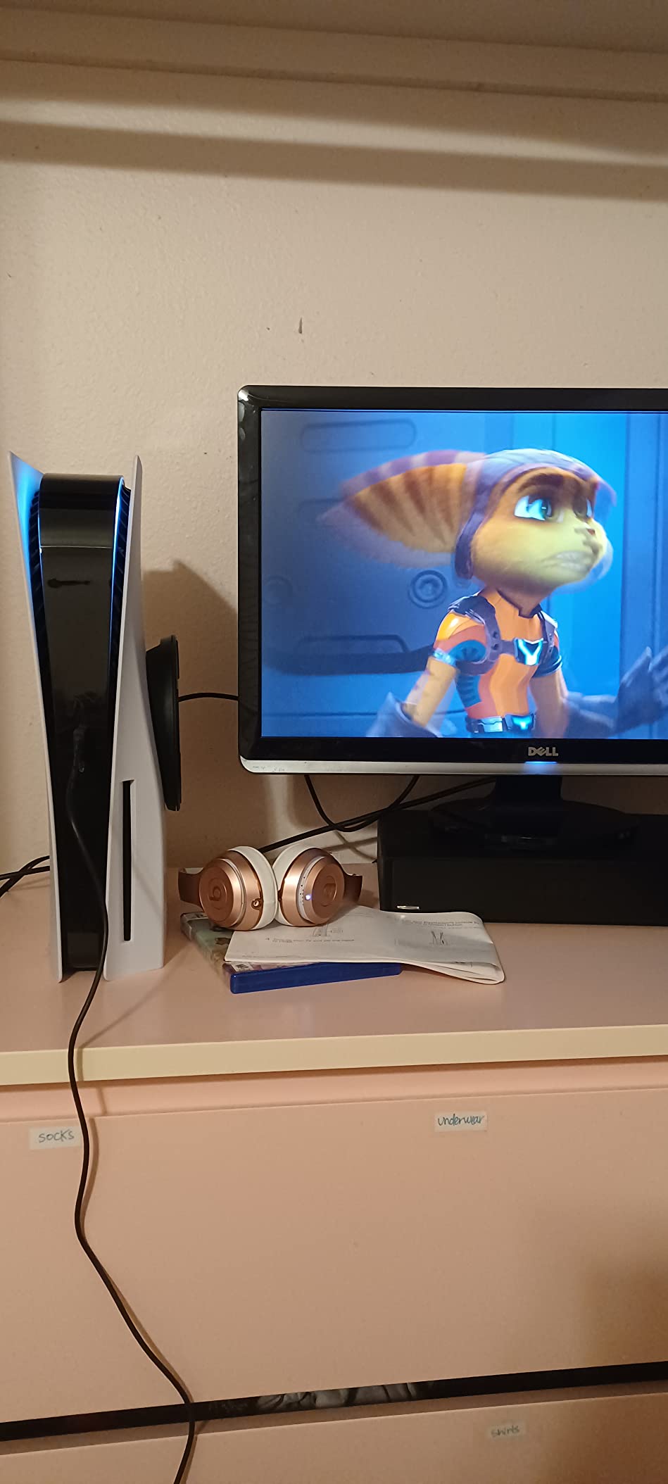 Ratchet & Clank: Rift Apart - PlayStation 5 Customer Review Ratchet & Clank: Rift Apart - PlayStation 5 - Customer Photo 3