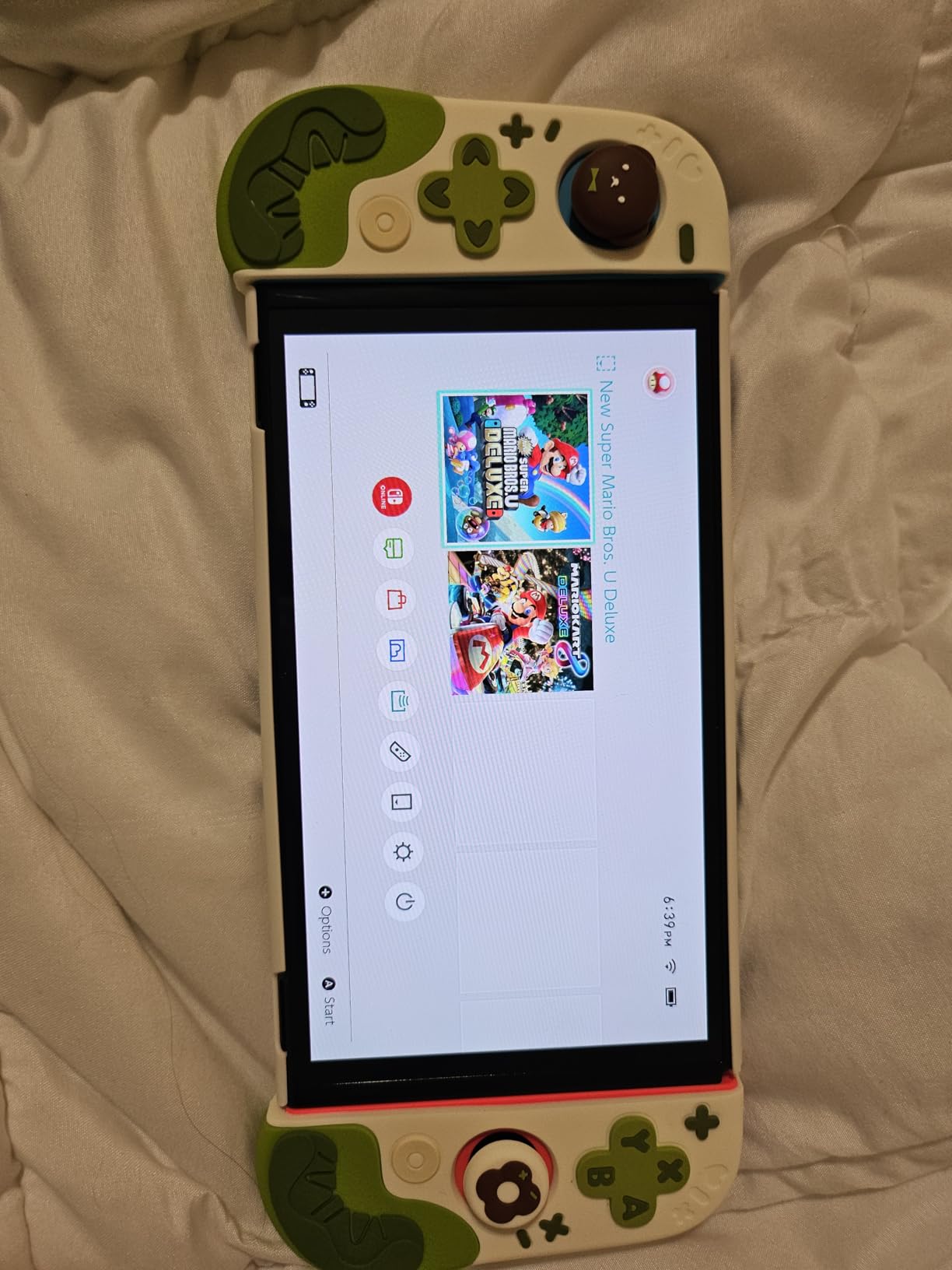 Nintendo Switch – OLED Model w/White Joy-Con Customer Review Nintendo Switch – OLED Model w/White Joy-Con - Customer Photo 2