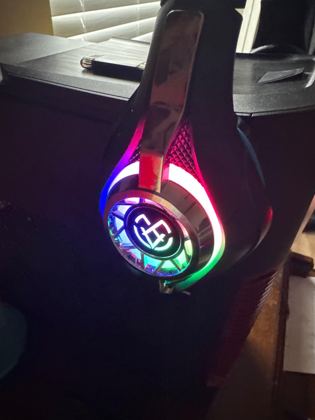 Gaming Headset for PC, Ps5, Switch, Mobile, Gaming Headphones for Nintendo with Noise Canceling Mic, Deep Bass Stereo Sound - Customer Photo 2