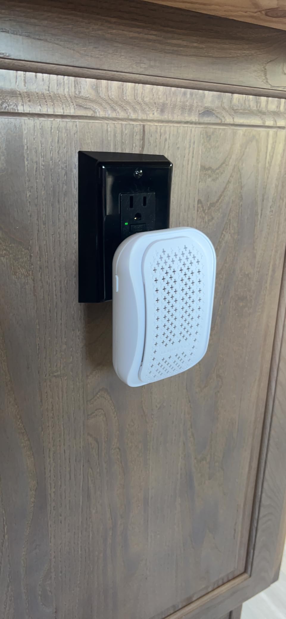 Clarifion - DSTx Portable Air Purifier - Plug In Air Ionizer HEPA Filter, Mini Personal Air Purifiers For, Bedroom and Pets Helps With Smoke, Airborne Dust and Odors - Customer Photo 1