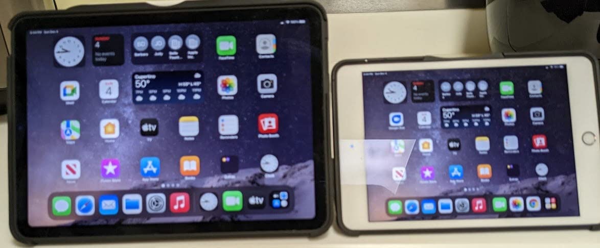 Apple iPad Air (5th Generation): with M1 chip, 10.9-inch Liquid Retina Display, 64GB, Wi-Fi 6, 12MP front/12MP Back Camera, Touch ID, All-Day Battery Life – Blue - Customer Photo 1