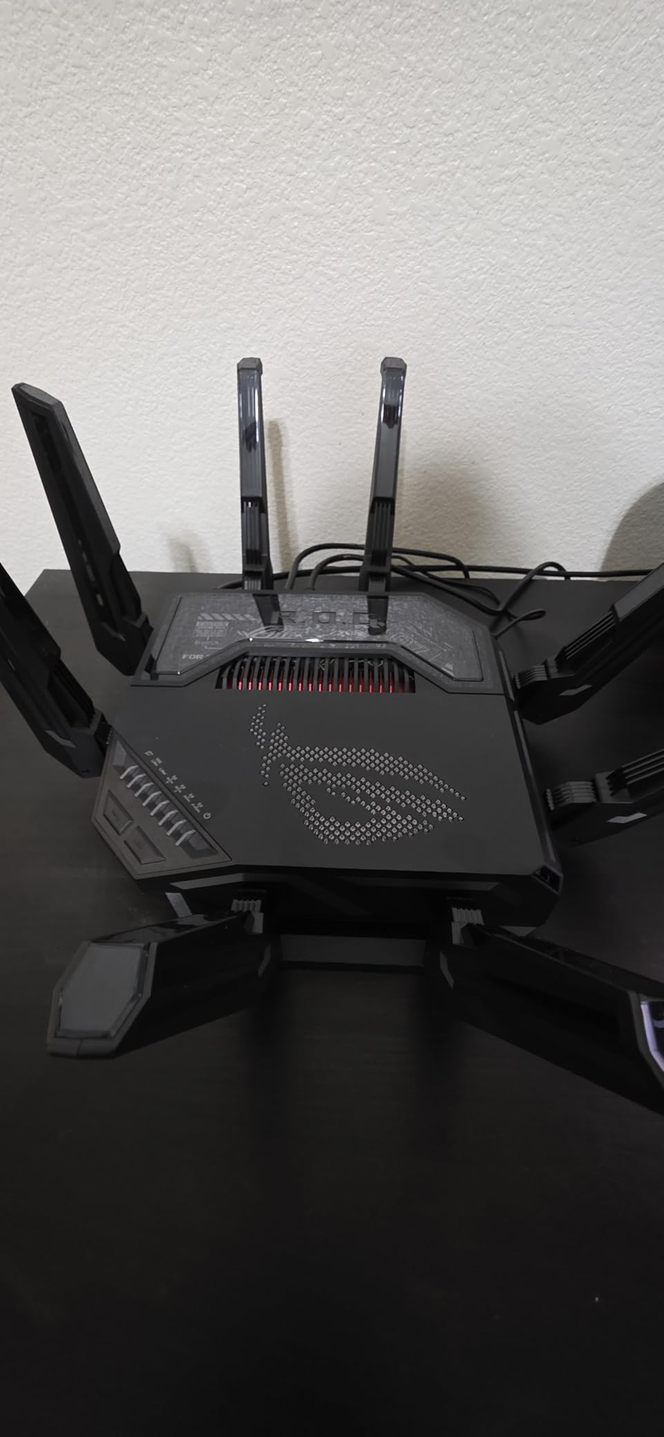 ASUS ROG Rapture WiFi 6E Gaming Router (GT-AXE16000) - Quad-Band, 6 GHz Ready, Dual 10G Ports, 2.5G WAN Port, AiMesh Support, Triple-level Game Acceleration, Lifetime Internet Security, Instant Guard Customer Review ASUS ROG Rapture WiFi 6E Gaming Router (GT-AXE16000) - Quad-Band, 6 GHz Ready, Dual 10G Ports, 2.5G WAN Port, AiMesh Support, Triple-level Game Acceleration, Lifetime Internet Security, Instant Guard - Customer Photo 2