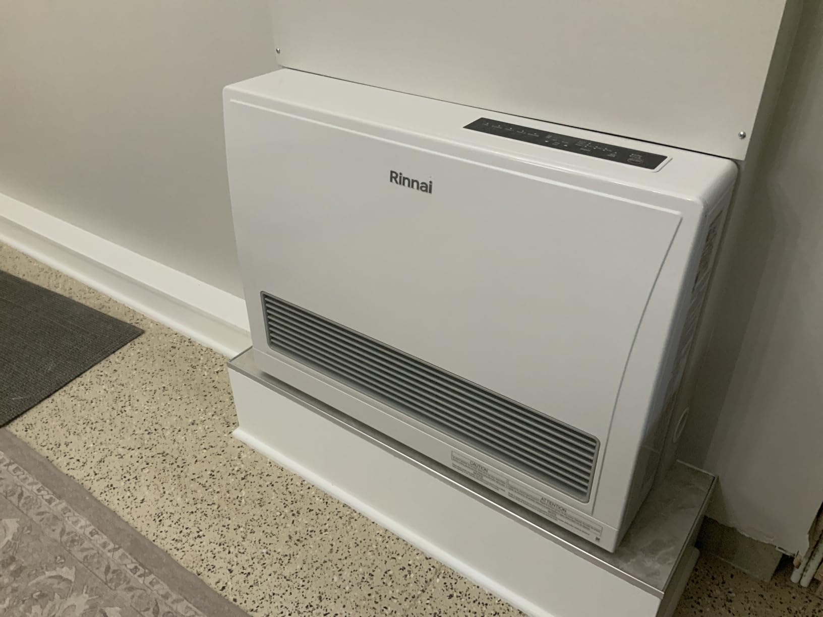Rinnai EX22DTWN Direct Vent Wall Furnace, Indoor Natural Gas Heater, Energy Efficient Space Heater, 21,500 BTU, White - Customer Photo 1