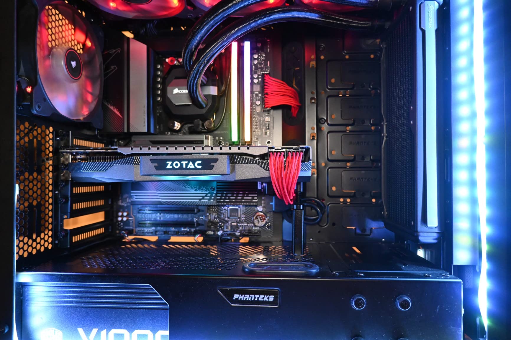 GIGABYTE B650 AORUS Elite AX (AM5/LGA 1718/ AMD B650/ATX/ 5-Year Warranty/DDR5/ M.2/ PCIe 5.0/USB 3.2 Gen2X2 Type-C/WiFi 6E/2.5GbE LAN/Q-Flash Plus/EZ-Latch/Gaming Motherboard) Customer Review GIGABYTE B650 AORUS Elite AX (AM5/LGA 1718/ AMD B650/ATX/ 5-Year Warranty/DDR5/ M.2/ PCIe 5.0/USB 3.2 Gen2X2 Type-C/WiFi 6E/2.5GbE LAN/Q-Flash Plus/EZ-Latch/Gaming Motherboard) - Customer Photo 1