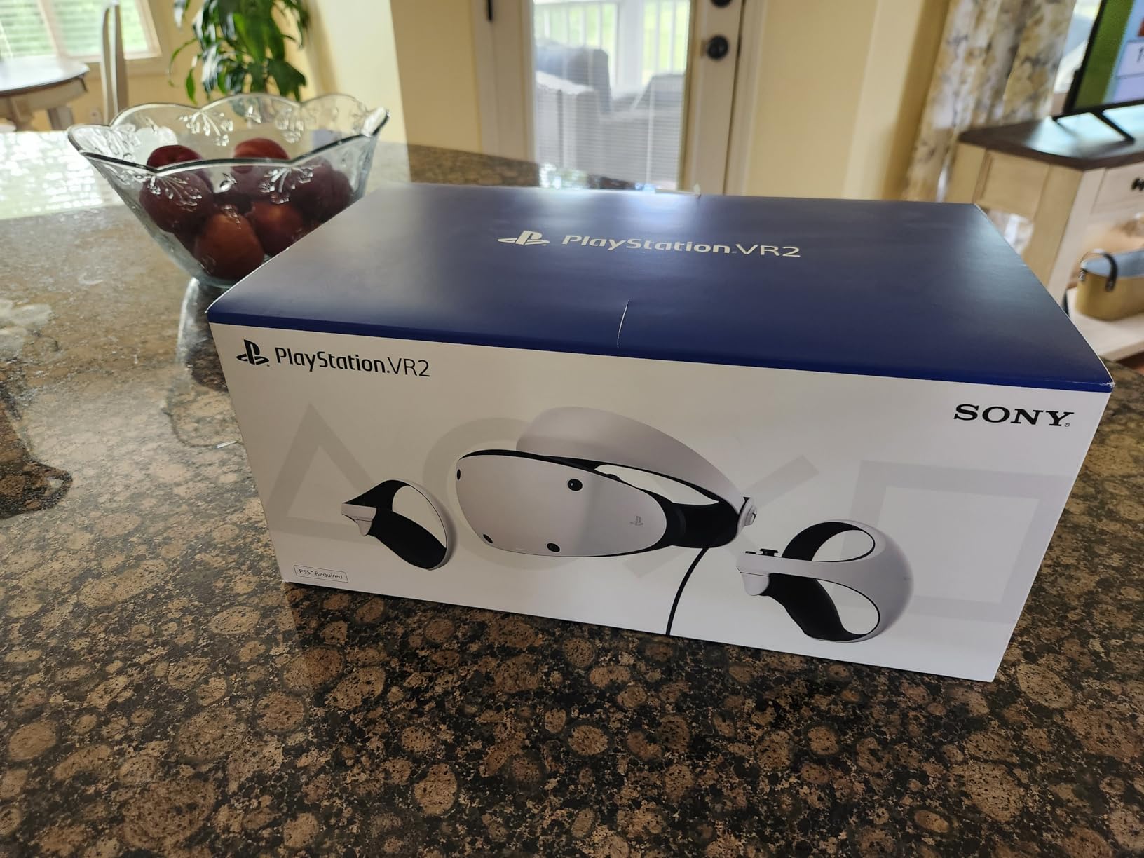 PlayStation VR2 Sense™ Controller Charging Station Customer Review PlayStation VR2 Sense™ Controller Charging Station - Customer Photo 1