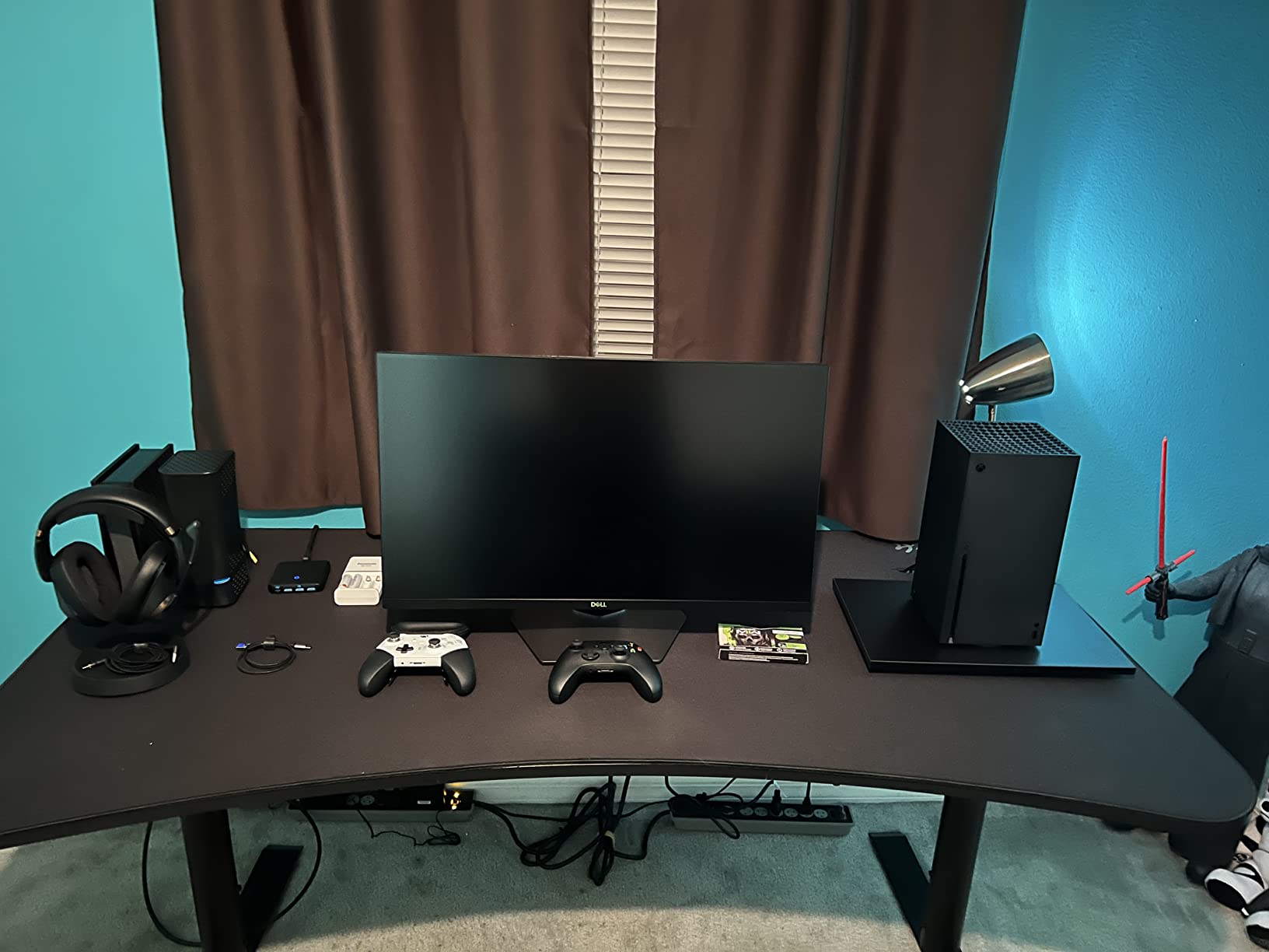 Xbox Series X – Forza Horizon 5 Bundle – Includes Forza Horizon 5 Premium Edition – 1TB SSD Gaming Console – 4K Gaming – 4K Streaming – Carbon Black Customer Review Xbox Series X – Forza Horizon 5 Bundle – Includes Forza Horizon 5 Premium Edition – 1TB SSD Gaming Console – 4K Gaming – 4K Streaming – Carbon Black - Customer Photo 1