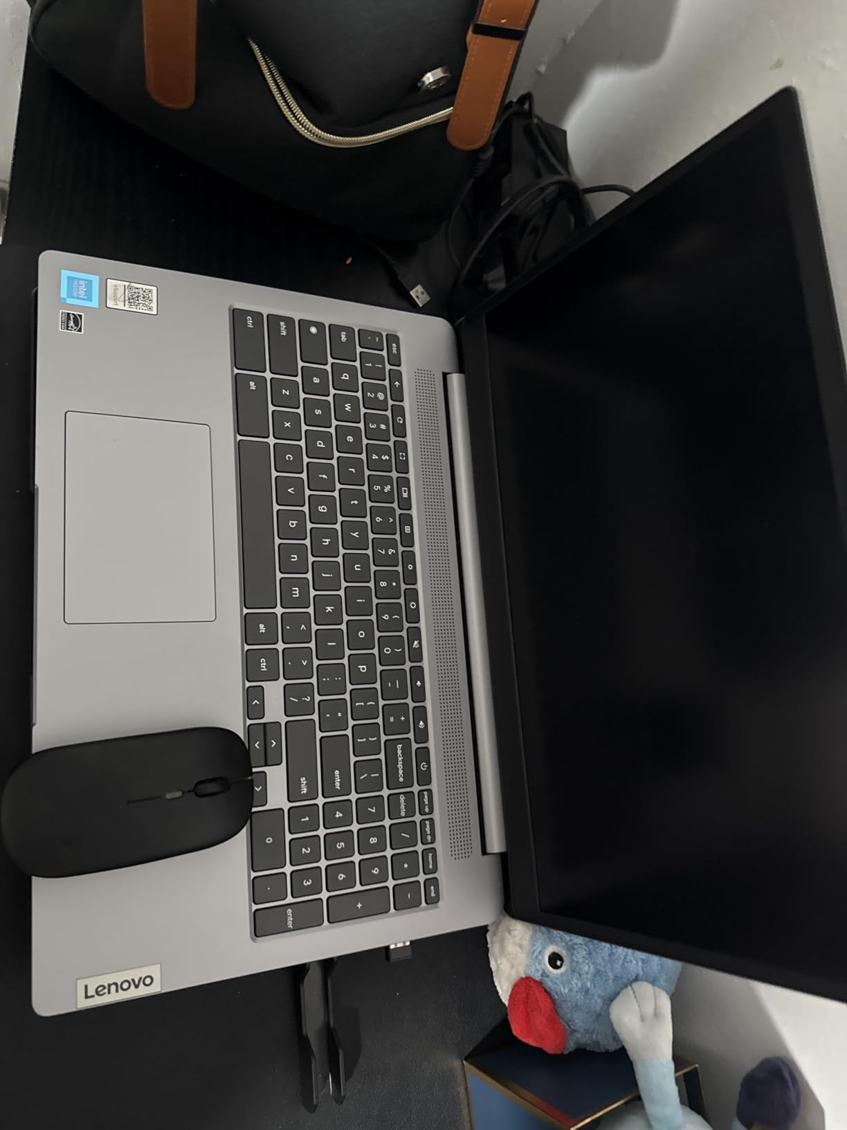 Lenovo IdeaPad 3i Chromebook, 15.6 Lenovo IdeaPad 3i Chromebook, 15.6