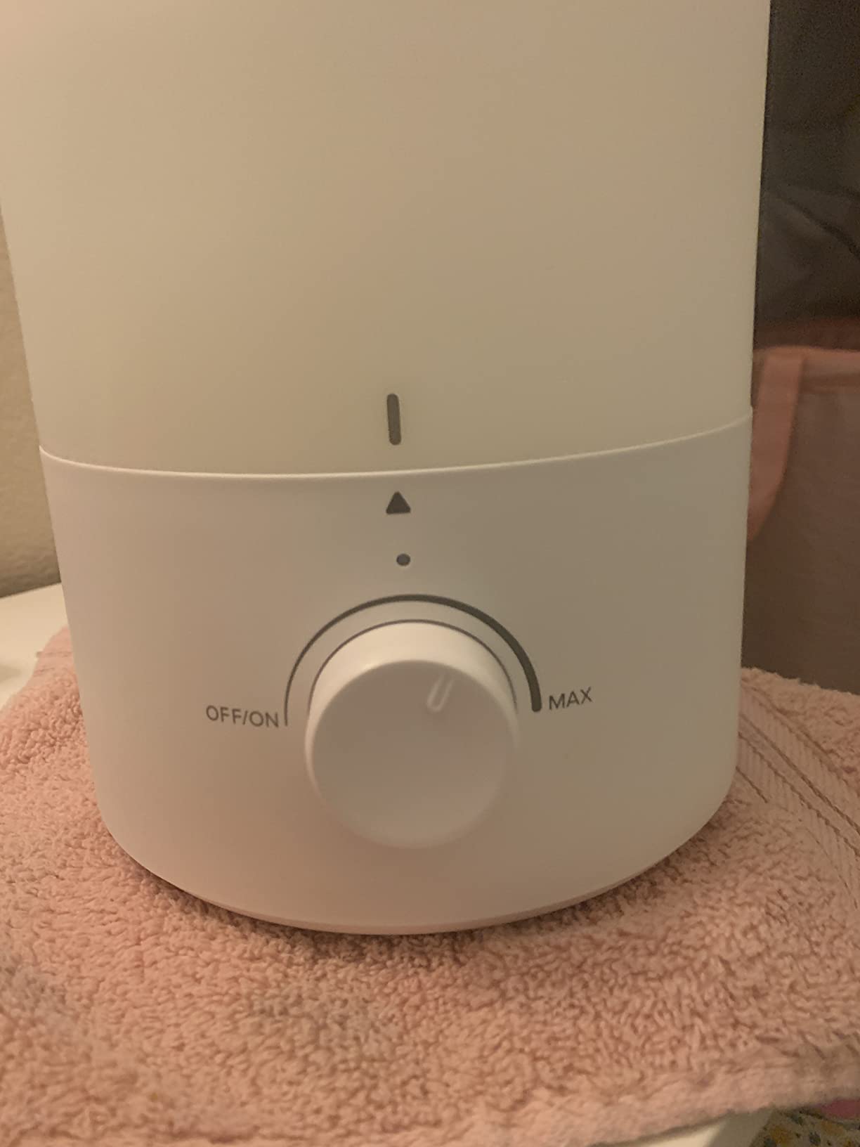 LEVOIT Top Fill Humidifiers for Bedroom, 2.5L Tank for Large Room, Easy to Fill & Clean, 28dB Quiet Cool Mist Air Humidifier for Home Baby Nursery & Plants, Auto Shut-off and BPA-Free for Safety, 25H Customer Review LEVOIT Top Fill Humidifiers for Bedroom, 2.5L Tank for Large Room, Easy to Fill & Clean, 28dB Quiet Cool Mist Air Humidifier for Home Baby Nursery & Plants, Auto Shut-off and BPA-Free for Safety, 25H - Customer Photo 1