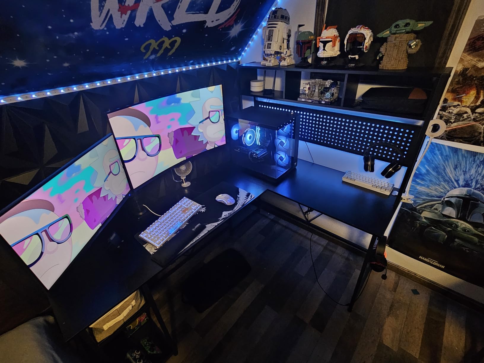 SEDETA L Shaped Gaming Desk, Reversible Computer Desk with Power Outlet and Pegboard, Gaming Desk with Led Lights, Keyboard Tray and Storage Bag for Home Office, Black Customer Review SEDETA L Shaped Gaming Desk, Reversible Computer Desk with Power Outlet and Pegboard, Gaming Desk with Led Lights, Keyboard Tray and Storage Bag for Home Office, Black - Customer Photo 1