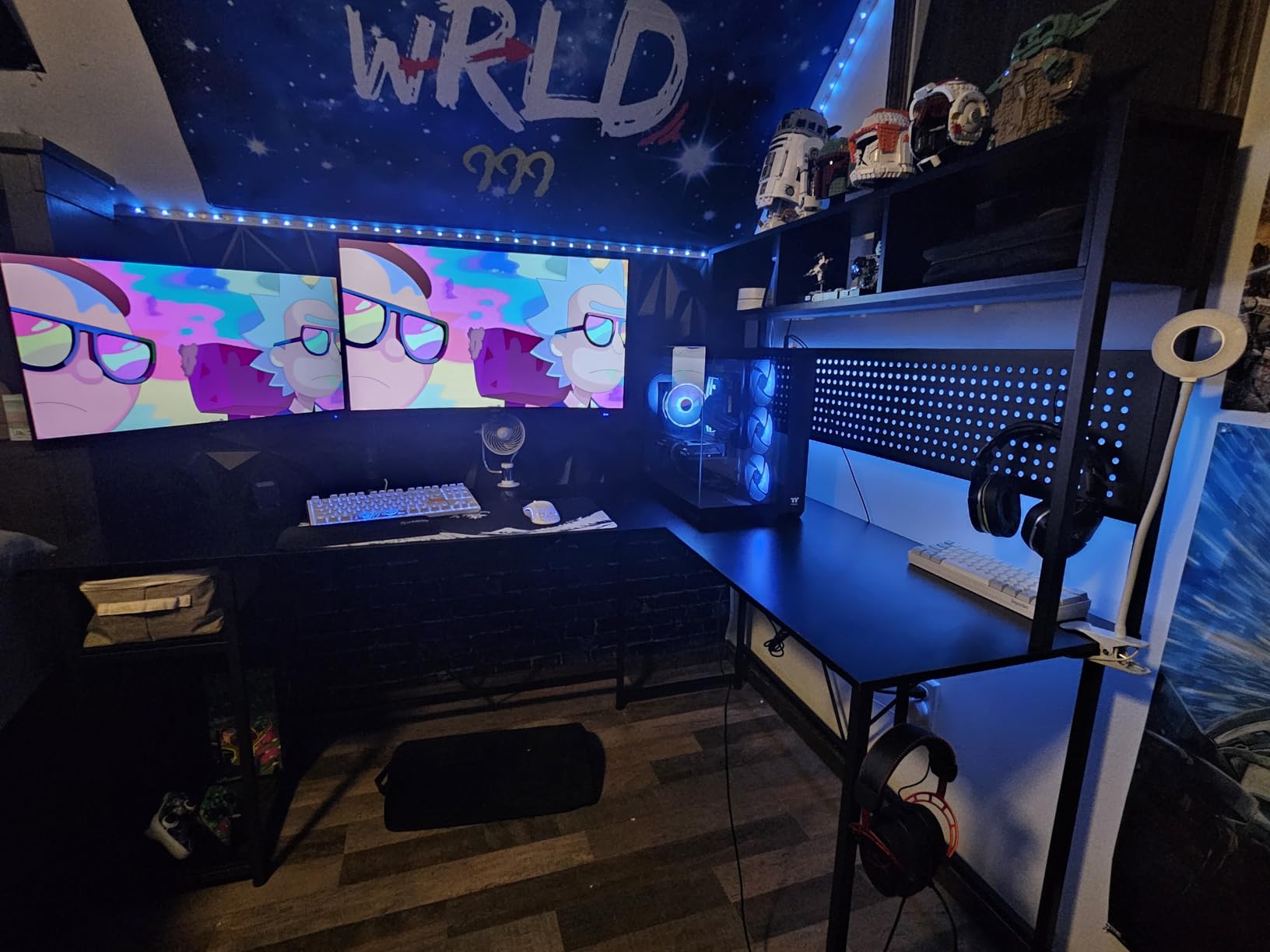 SEDETA L Shaped Gaming Desk, Reversible Computer Desk with Power Outlet and Pegboard, Gaming Desk with Led Lights, Keyboard Tray and Storage Bag for Home Office, Black Customer Review SEDETA L Shaped Gaming Desk, Reversible Computer Desk with Power Outlet and Pegboard, Gaming Desk with Led Lights, Keyboard Tray and Storage Bag for Home Office, Black - Customer Photo 2