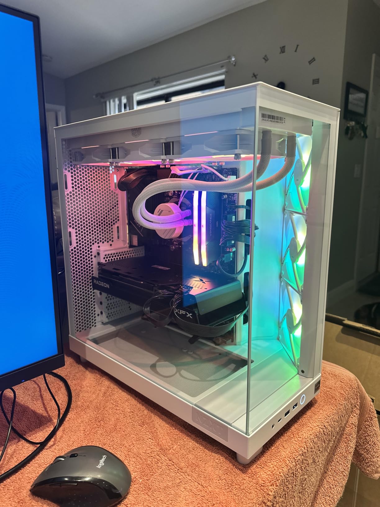 Cooler Master MasterLiquid 360L Core 360mm Close-Loop AIO Liquid Cooler, ARGB Sync, Gen S Coldplate Pump, 120mm PWM, CryoFuze 14W/mK, AMD Ryzen AM5/AM4, Intel LGA1700/1200 (MLW-D36M-A18PZ-R1) , Black Customer Review Cooler Master MasterLiquid 360L Core 360mm Close-Loop AIO Liquid Cooler, ARGB Sync, Gen S Coldplate Pump, 120mm PWM, CryoFuze 14W/mK, AMD Ryzen AM5/AM4, Intel LGA1700/1200 (MLW-D36M-A18PZ-R1) , Black - Customer Photo 4