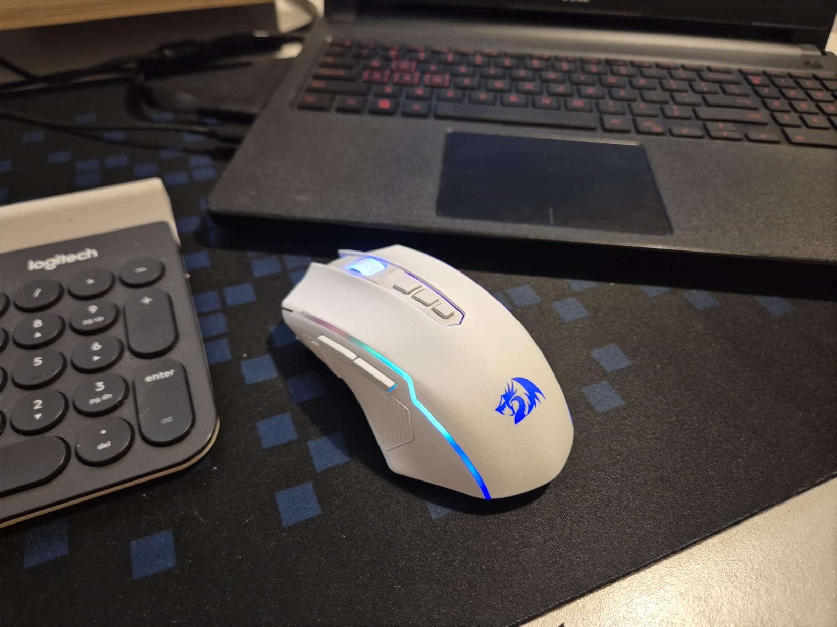Redragon Wireless Gaming Mouse, Tri-Mode 2.4G/USB-C/Bluetooth Mouse Gaming, 12000 DPI, RGB Backlit, Fully Programmable, Rechargeable Wireless Computer Mouse for Laptop PC Mac, Black Customer Review Redragon Wireless Gaming Mouse, Tri-Mode 2.4G/USB-C/Bluetooth Mouse Gaming, 12000 DPI, RGB Backlit, Fully Programmable, Rechargeable Wireless Computer Mouse for Laptop PC Mac, Black - Customer Photo 1