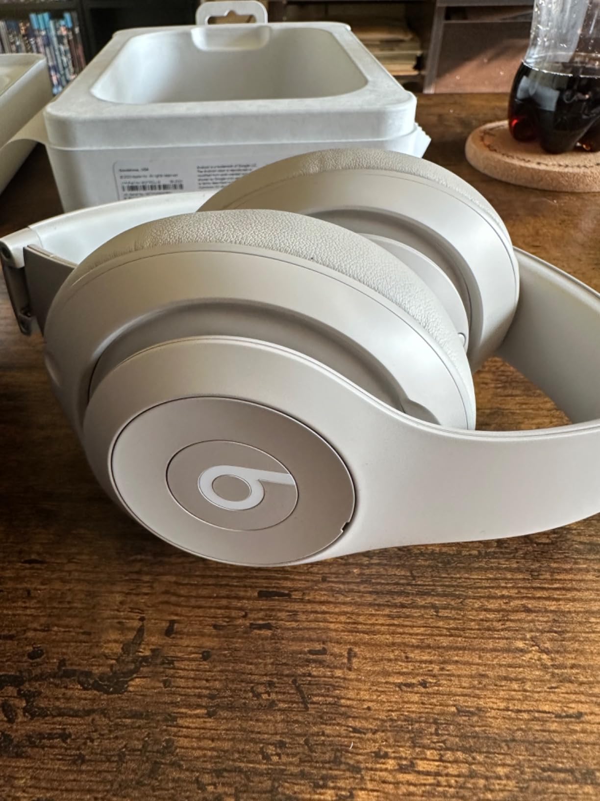 Beats Studio Pro - Premium Wireless Over-Ear Headphones- Up to 40-Hour Battery Life, Active Noise Cancelling, USB-C Lossless Audio, Apple & Android Compatible - Black - Customer Photo 2