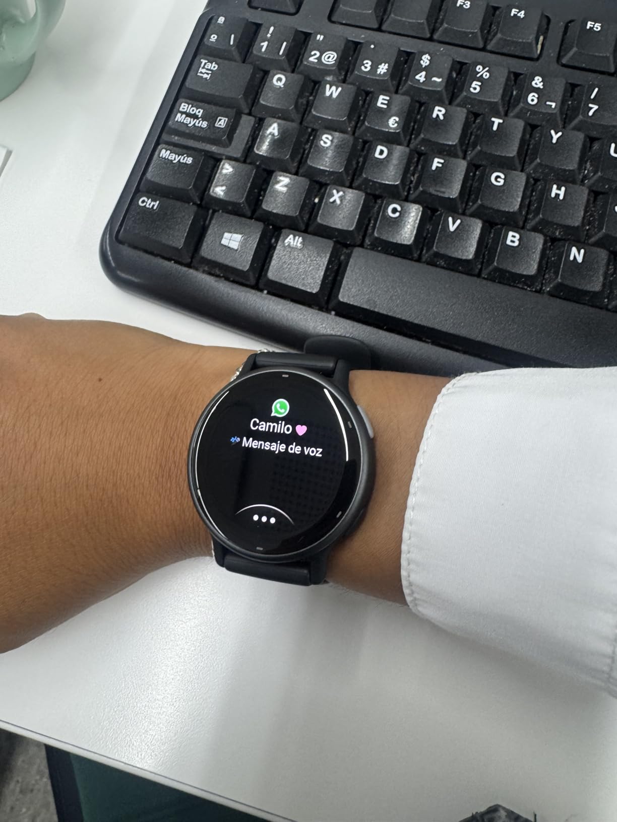 Garmin Vívoactive 5, Health and Fitness GPS Smartwatch, AMOLED Display, Up to 11 Days of Battery, Slate Aluminum Bezel with Black Case and Silicone Band Customer Review Garmin Vívoactive 5, Health and Fitness GPS Smartwatch, AMOLED Display, Up to 11 Days of Battery, Slate Aluminum Bezel with Black Case and Silicone Band - Customer Photo 3
