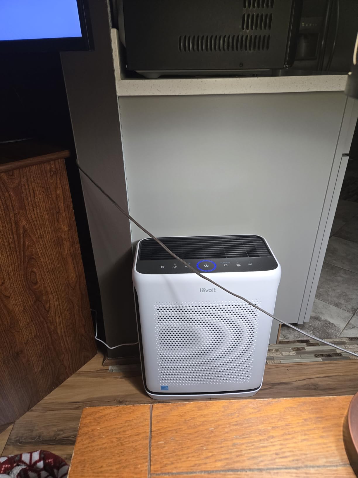 LEVOIT Air Purifiers for Home Large Room Up to 1875 Ft² with Washable Pre-Filter, AHAM VERIFIDE, Air Quality Monitor, HEPA Sleep Mode for Allergies, Pet Hair in Bedroom, Vital 200S-P, Black Customer Review LEVOIT Air Purifiers for Home Large Room Up to 1875 Ft² with Washable Pre-Filter, AHAM VERIFIDE, Air Quality Monitor, HEPA Sleep Mode for Allergies, Pet Hair in Bedroom, Vital 200S-P, Black - Customer Photo 3