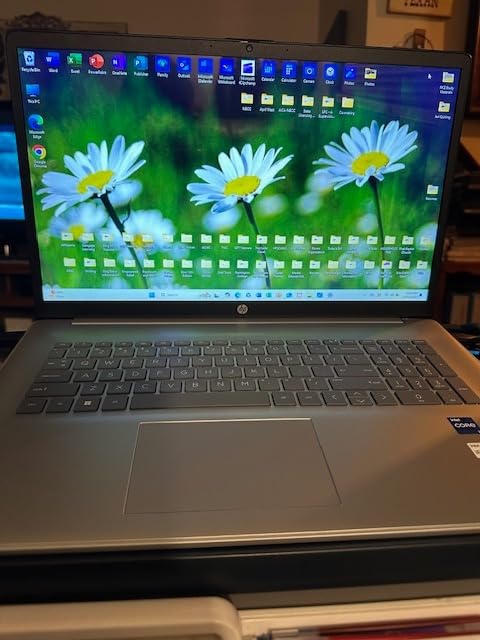 HP 17 Laptop, 17.3 HP 17 Laptop, 17.3