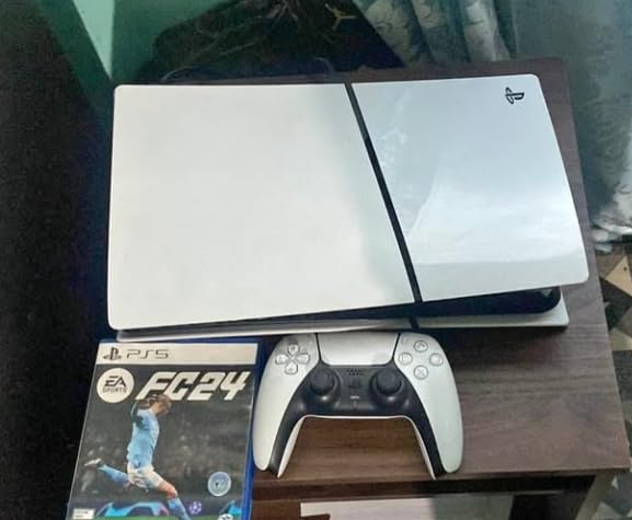 PlayStation 5 Console - Marvel's Spider-Man 2 Bundle (slim) Customer Review PlayStation 5 Console - Marvel's Spider-Man 2 Bundle (slim) - Customer Photo 4